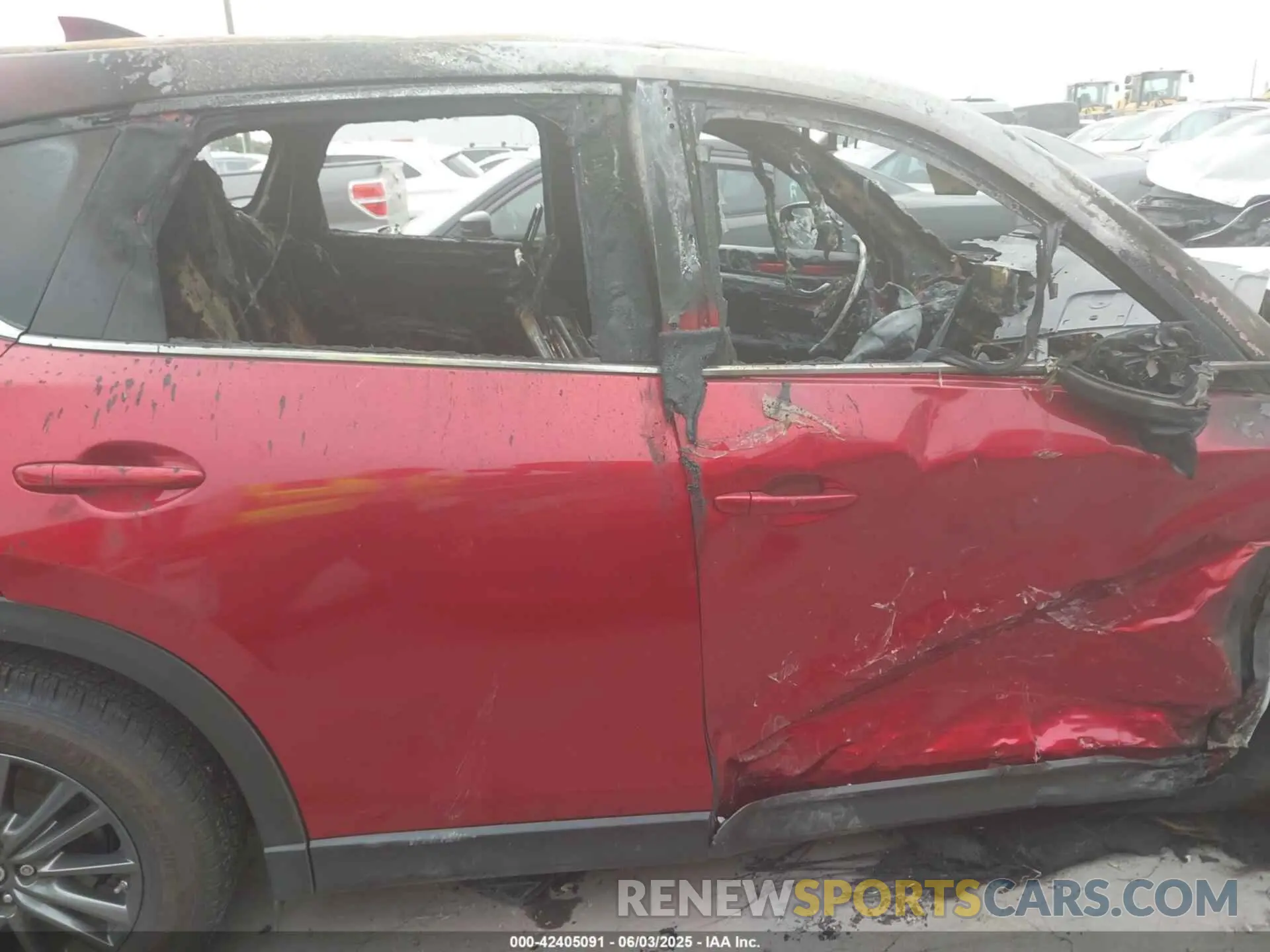 12 Photograph of a damaged car JM3KFABM3L0796851 MAZDA CX-5 2020