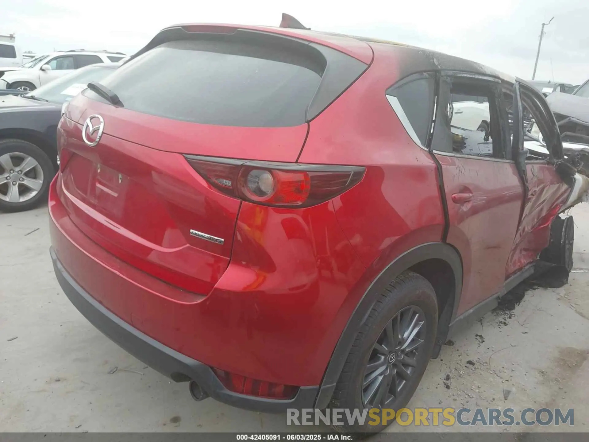 4 Photograph of a damaged car JM3KFABM3L0796851 MAZDA CX-5 2020