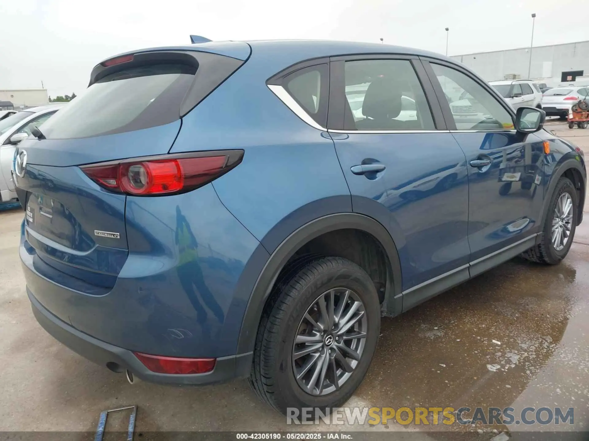 4 Photograph of a damaged car JM3KFABM4L0859634 MAZDA CX-5 2020