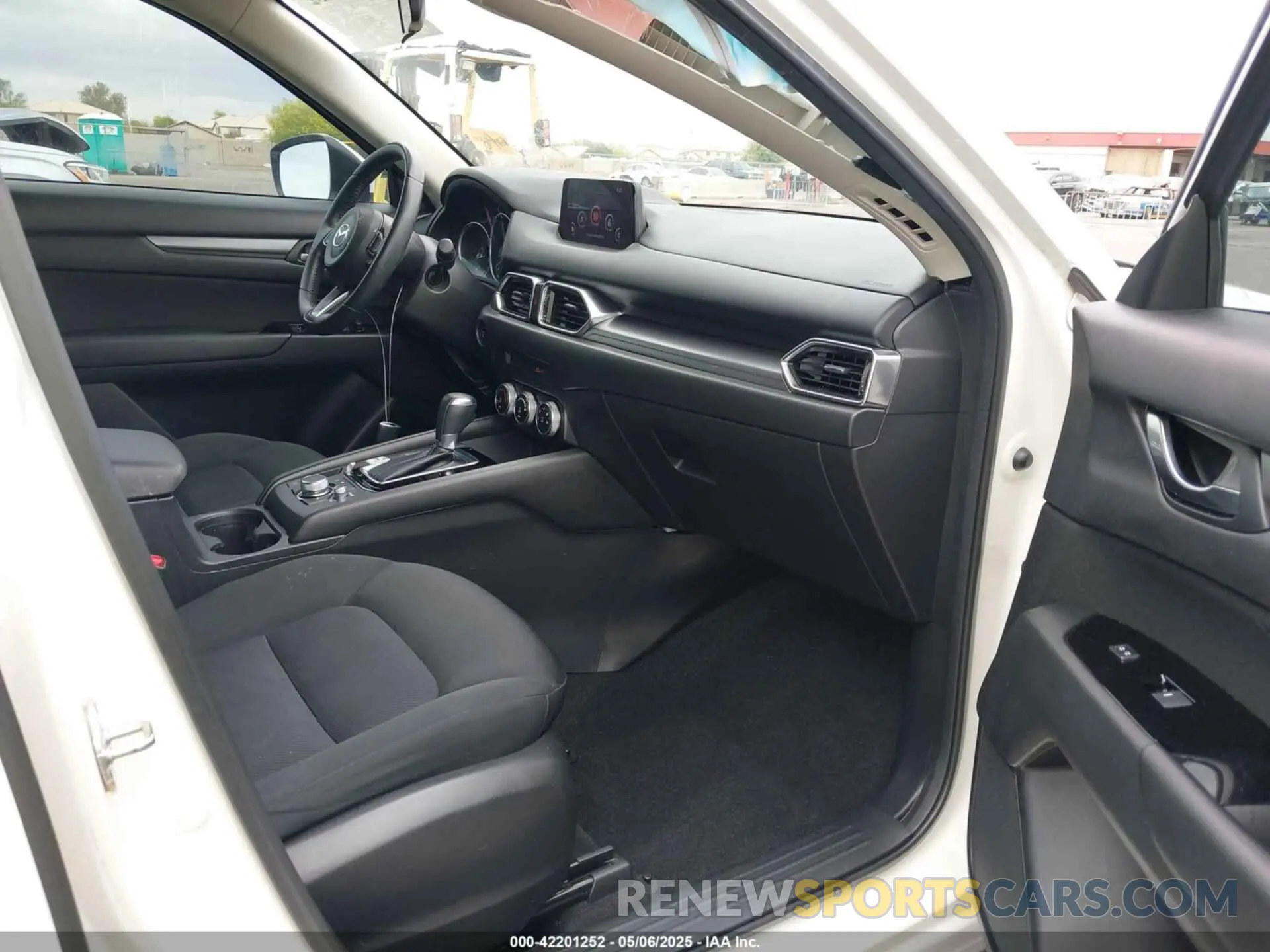 5 Photograph of a damaged car JM3KFABM7L0831214 MAZDA CX-5 2020