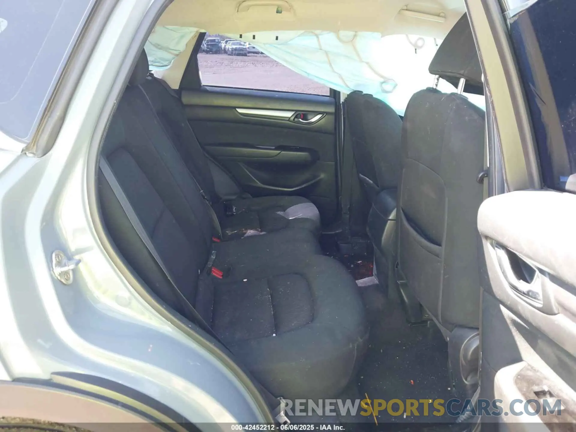 8 Photograph of a damaged car JM3KFABM8L0855392 MAZDA CX-5 2020