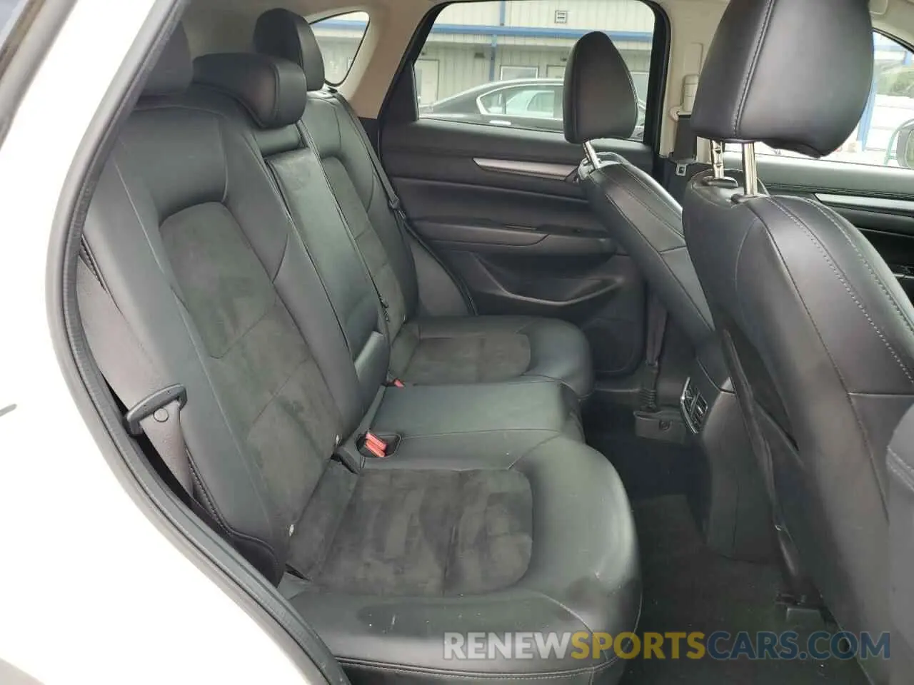 11 Photograph of a damaged car JM3KFACM0L0746861 MAZDA CX-5 2020