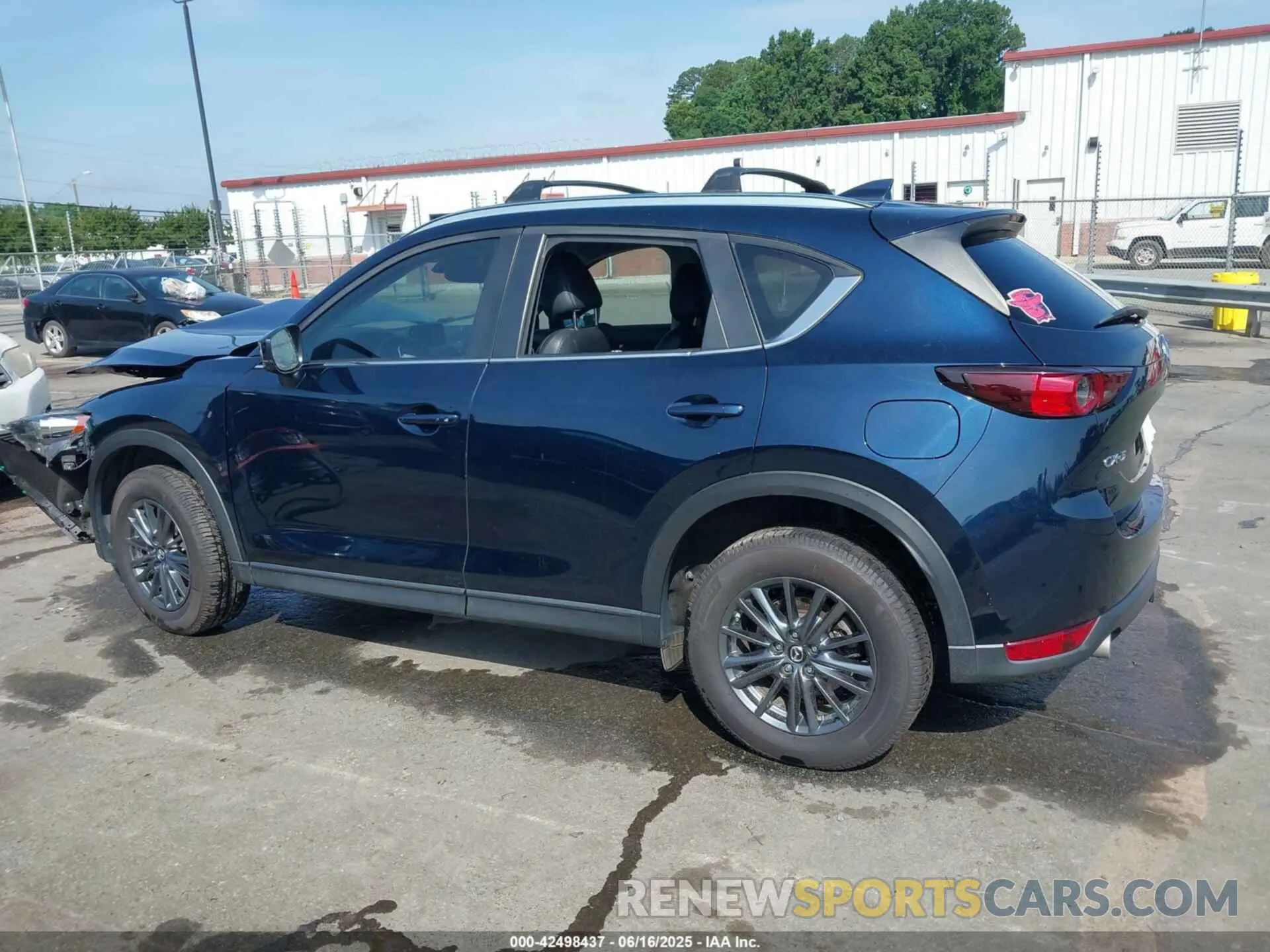 14 Photograph of a damaged car JM3KFACM0L0750621 MAZDA CX-5 2020
