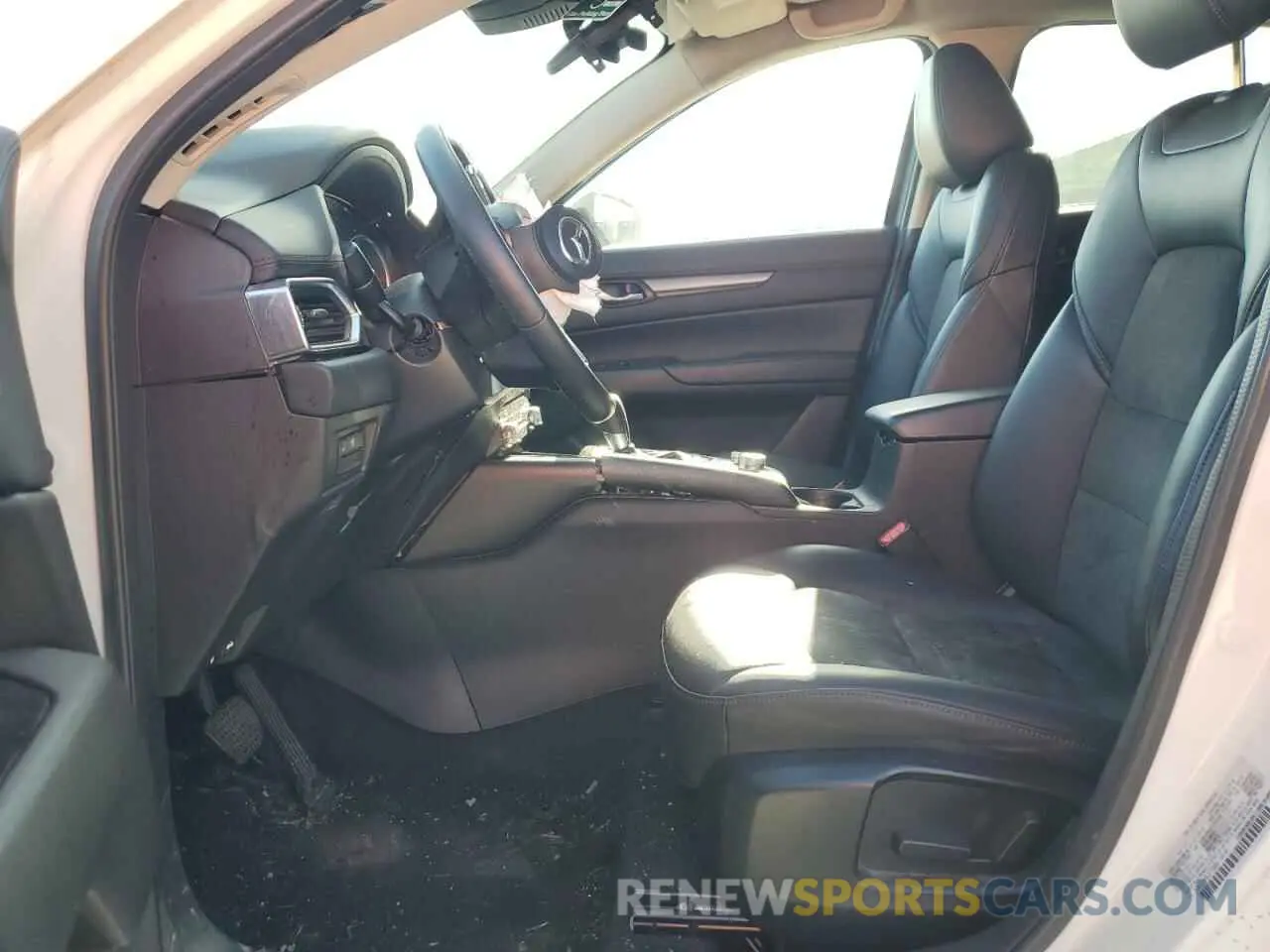 7 Photograph of a damaged car JM3KFACM0L0770254 MAZDA CX-5 2020