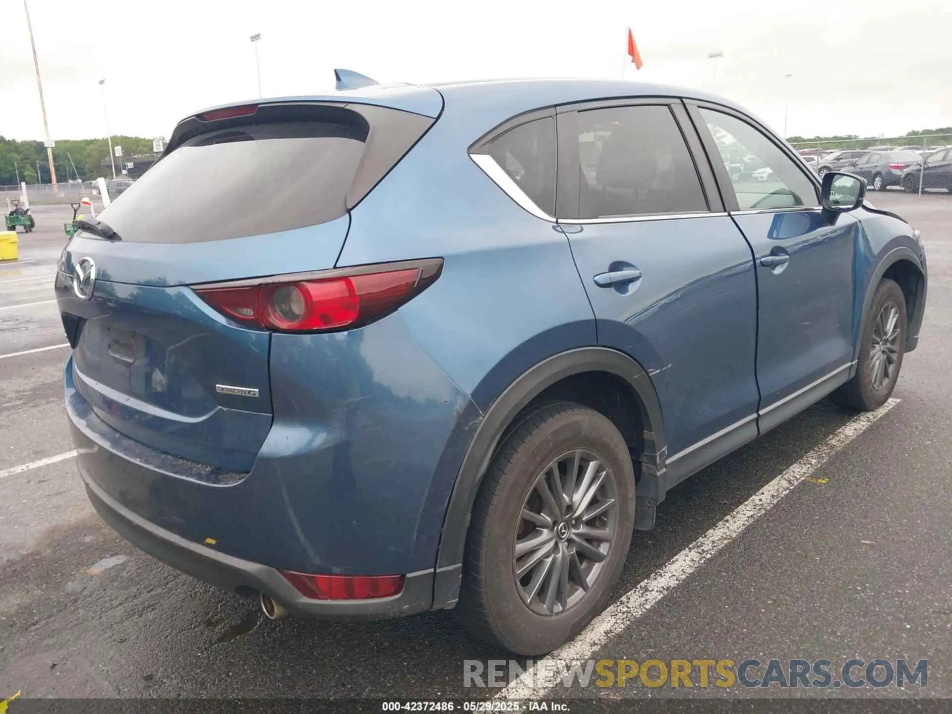 4 Photograph of a damaged car JM3KFACM1L0726165 MAZDA CX-5 2020