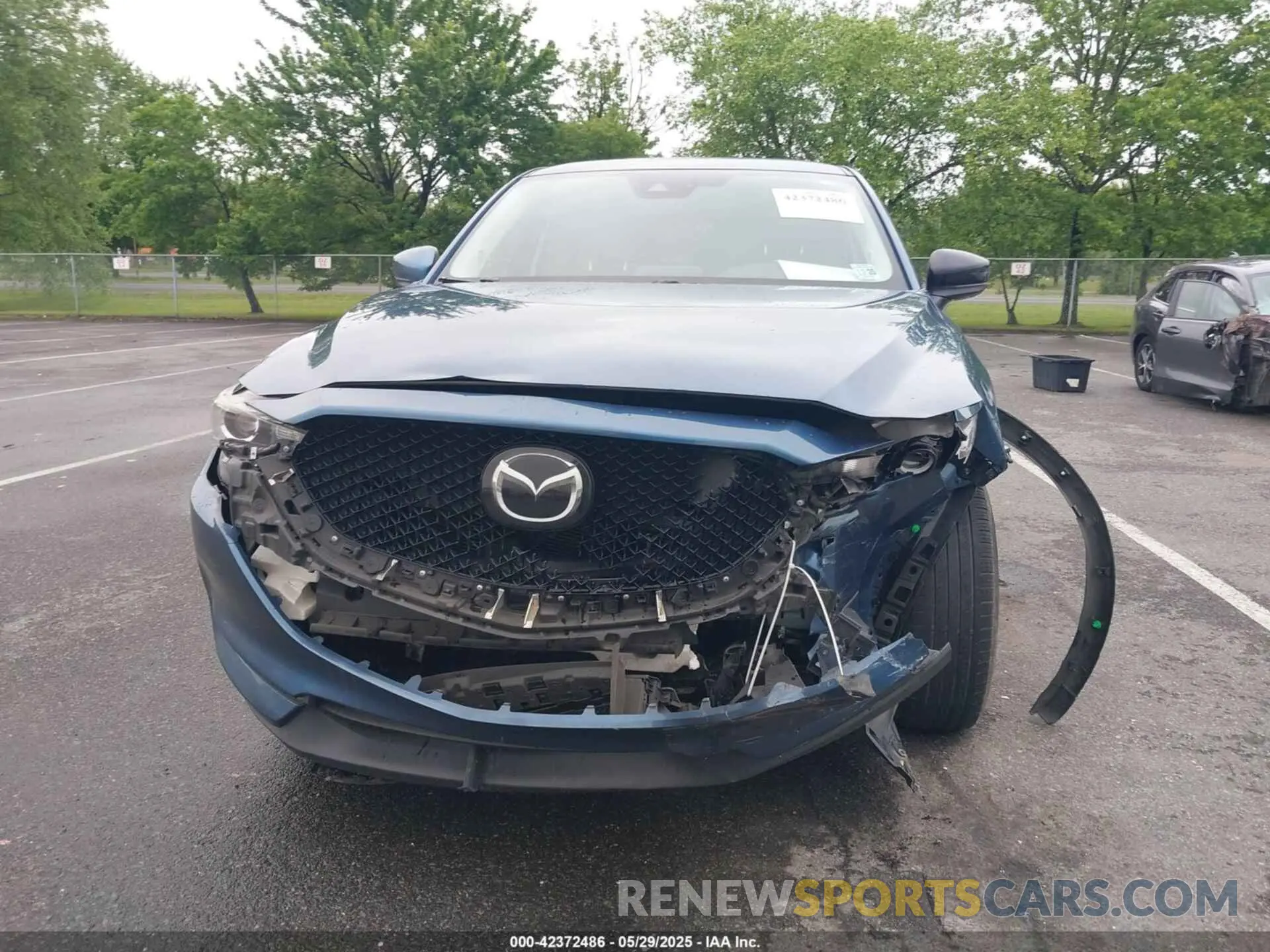 6 Photograph of a damaged car JM3KFACM1L0726165 MAZDA CX-5 2020