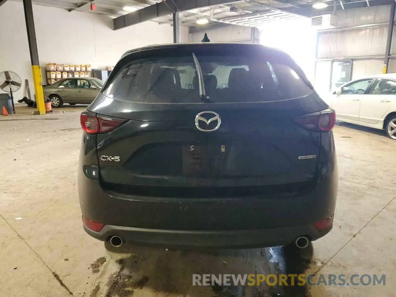 6 Photograph of a damaged car JM3KFACM1L0768402 MAZDA CX-5 2020