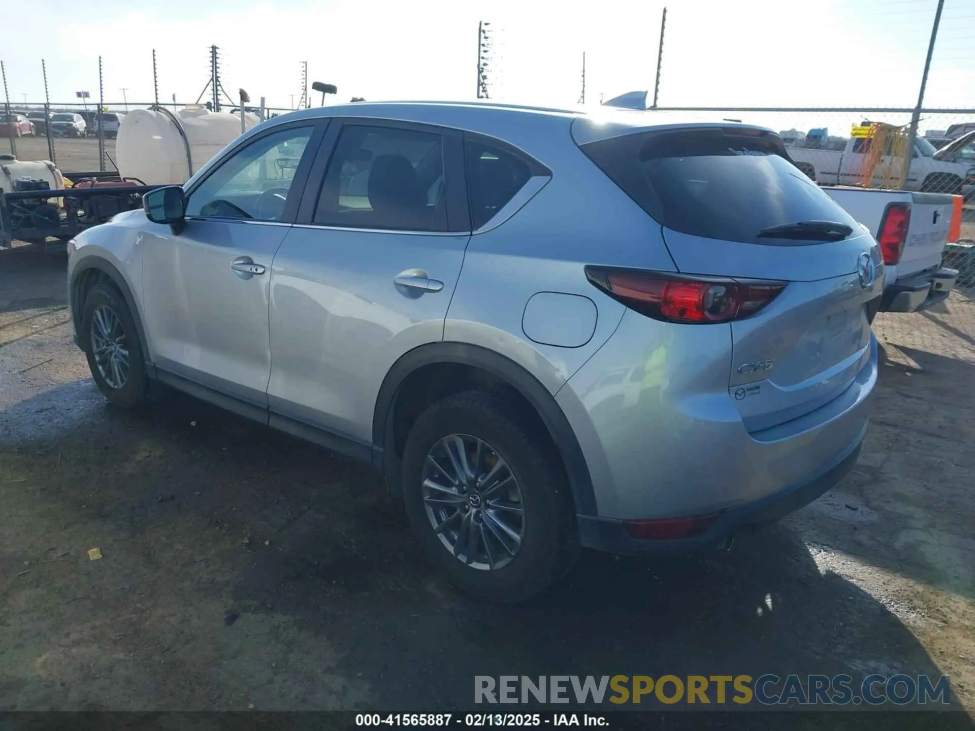 3 Photograph of a damaged car JM3KFACM1L0789394 MAZDA CX-5 2020
