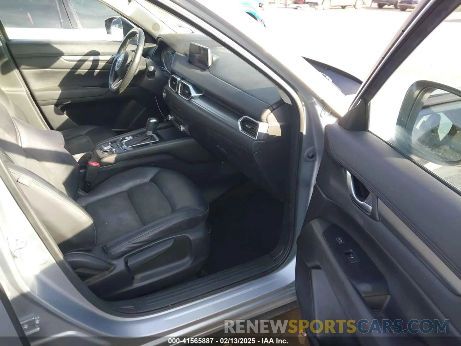 5 Photograph of a damaged car JM3KFACM1L0789394 MAZDA CX-5 2020