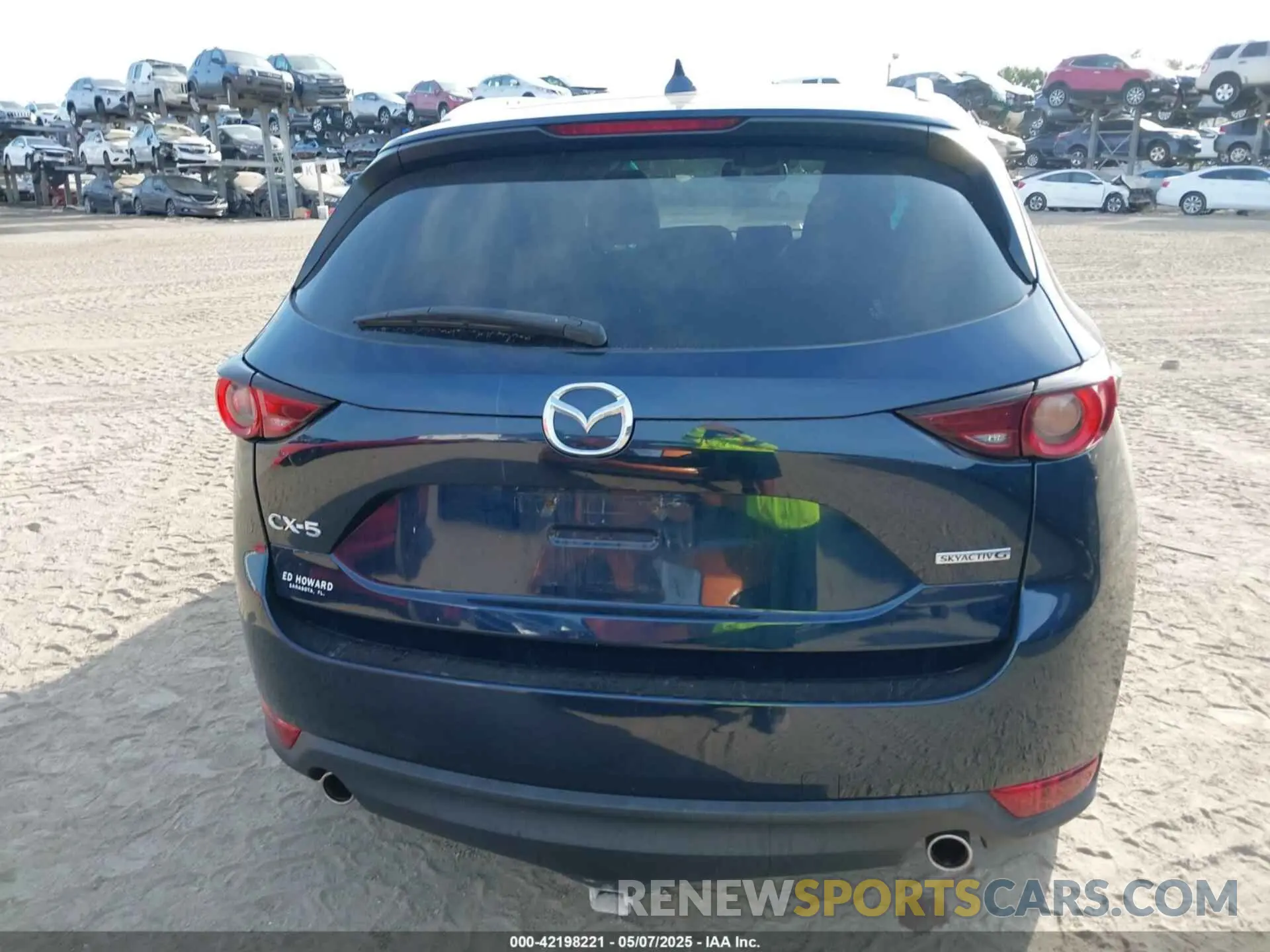 16 Photograph of a damaged car JM3KFACM1L0832468 MAZDA CX-5 2020
