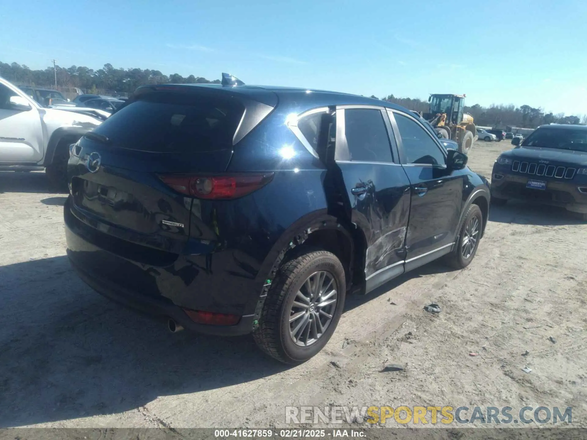 4 Photograph of a damaged car JM3KFACM1L1817303 MAZDA CX-5 2020