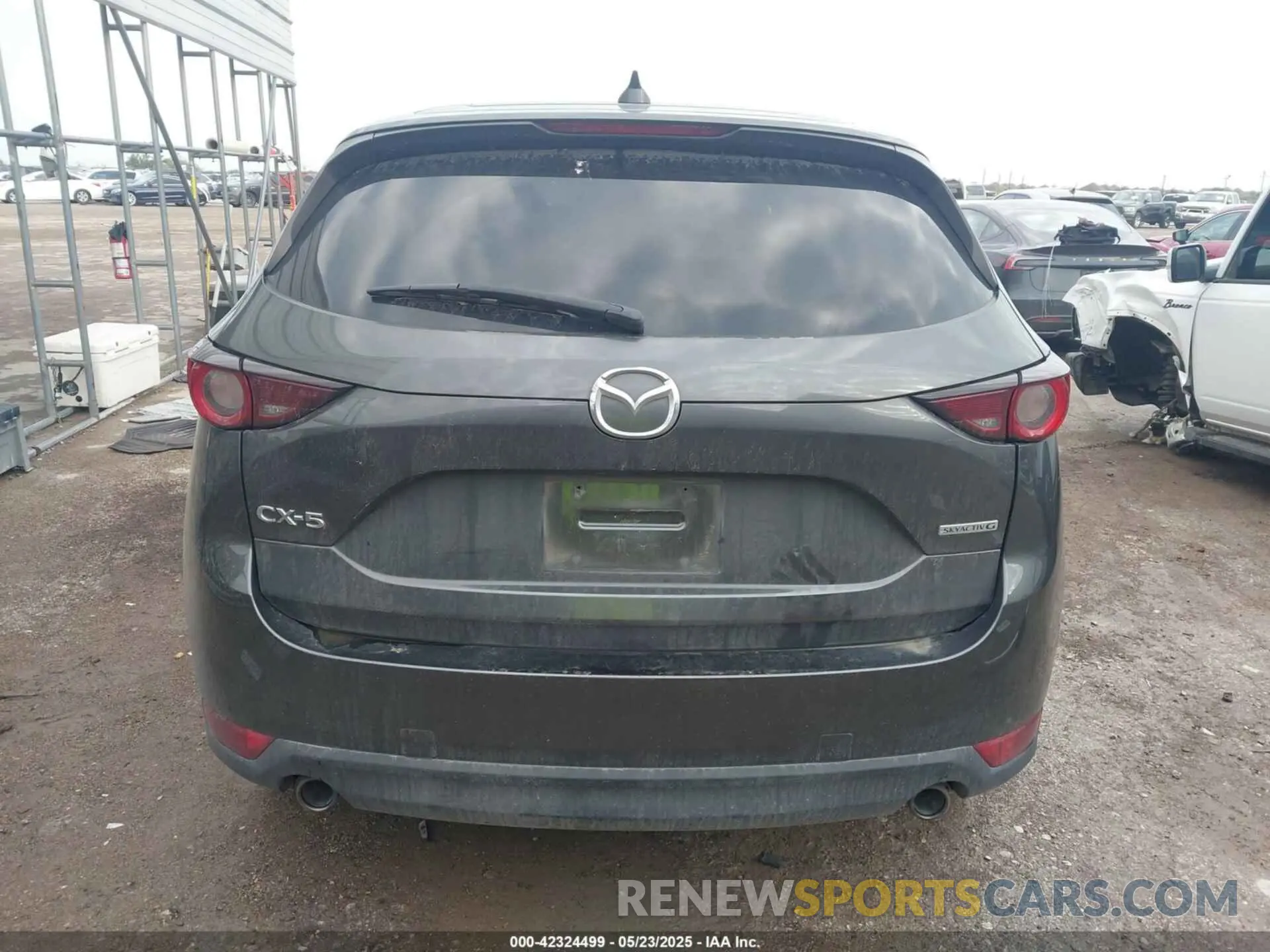 16 Photograph of a damaged car JM3KFACM1L1837714 MAZDA CX-5 2020
