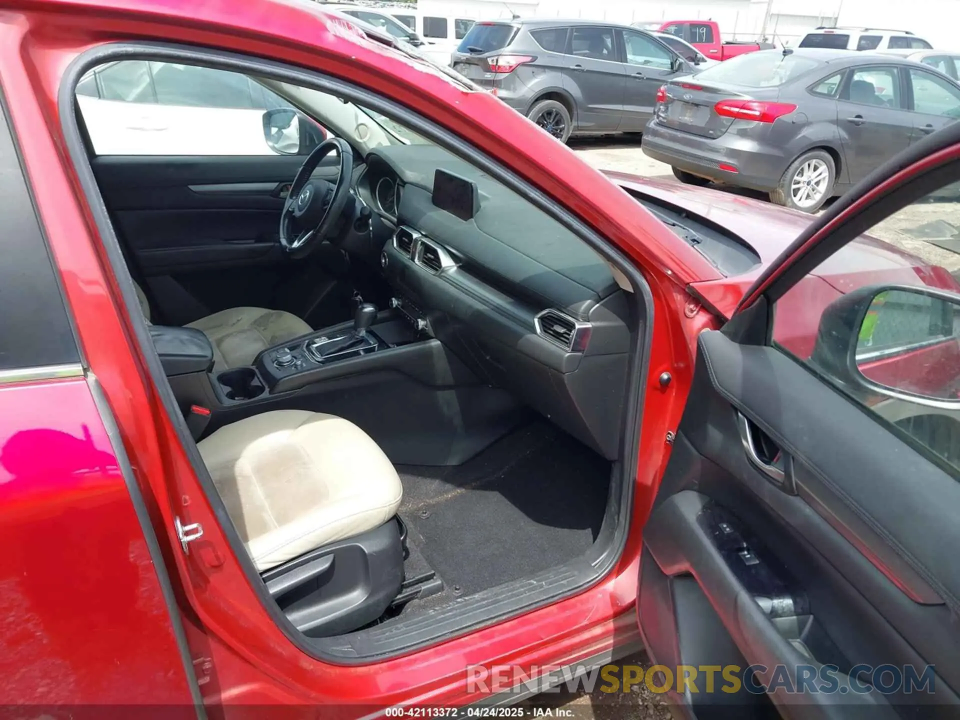 5 Photograph of a damaged car JM3KFACM2L0798640 MAZDA CX-5 2020