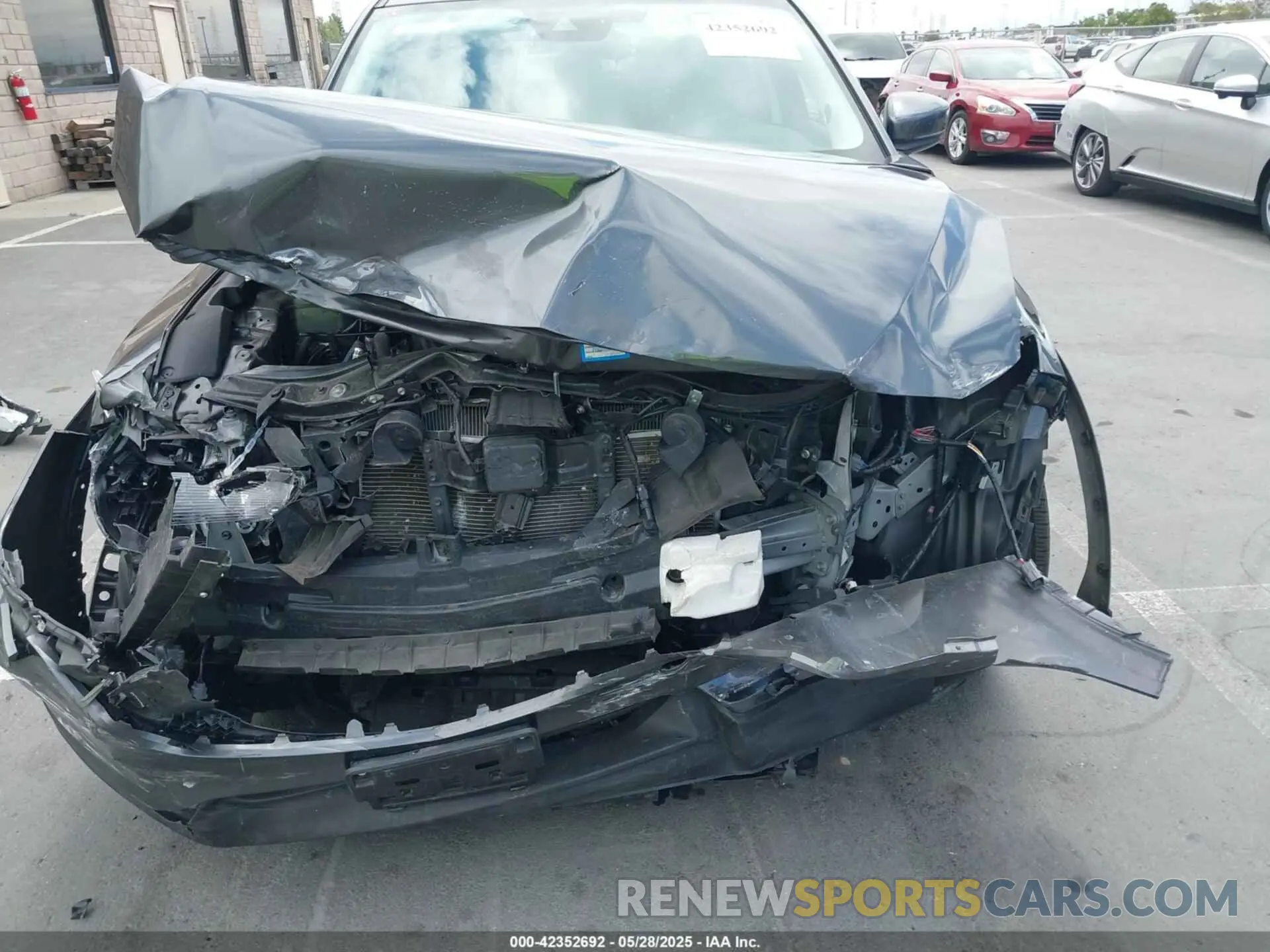 6 Photograph of a damaged car JM3KFACM2L0808292 MAZDA CX-5 2020