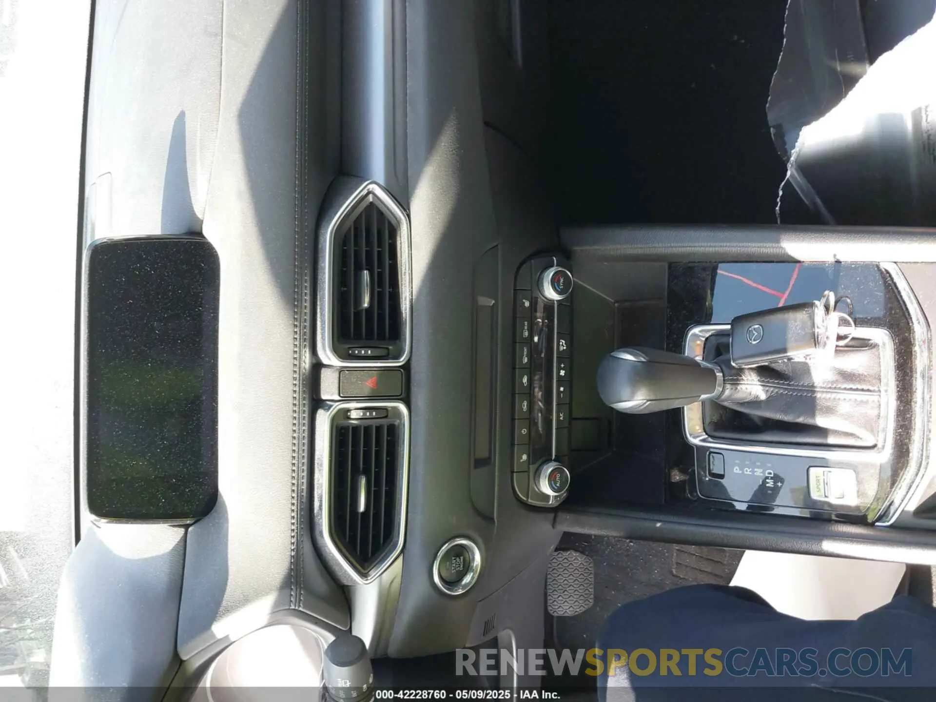 11 Photograph of a damaged car JM3KFACM4L1833432 MAZDA CX-5 2020