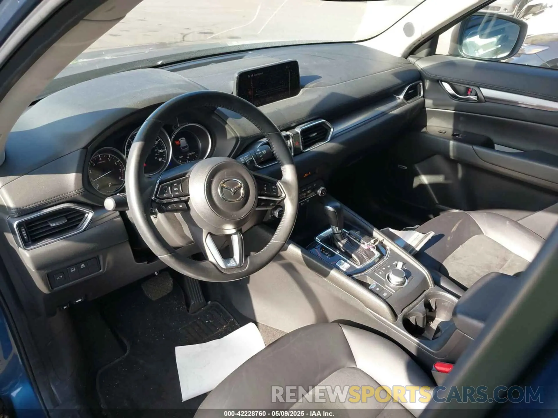 20 Photograph of a damaged car JM3KFACM4L1833432 MAZDA CX-5 2020