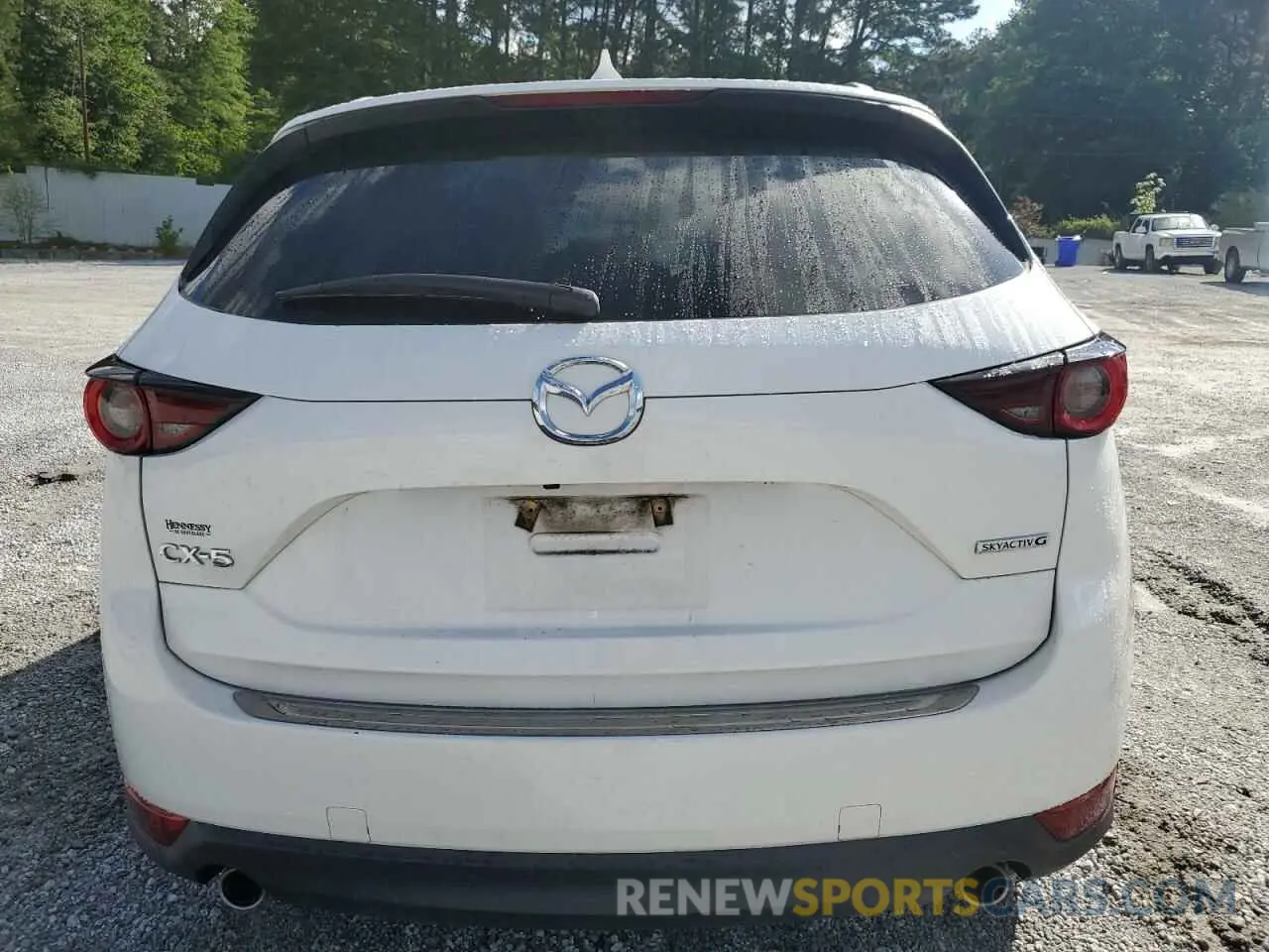 6 Photograph of a damaged car JM3KFACM4L1860369 MAZDA CX-5 2020
