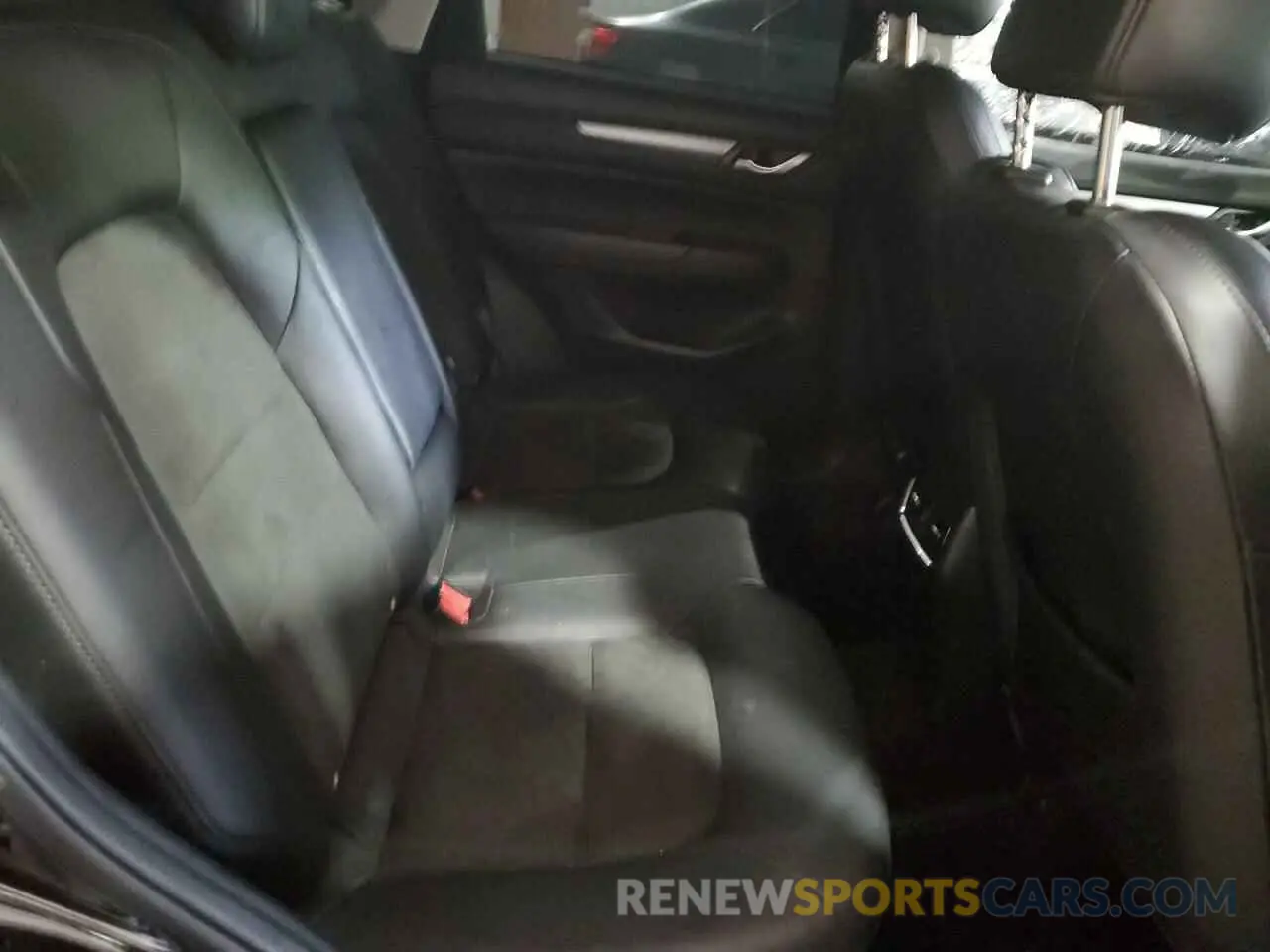 11 Photograph of a damaged car JM3KFACM5L0867756 MAZDA CX-5 2020