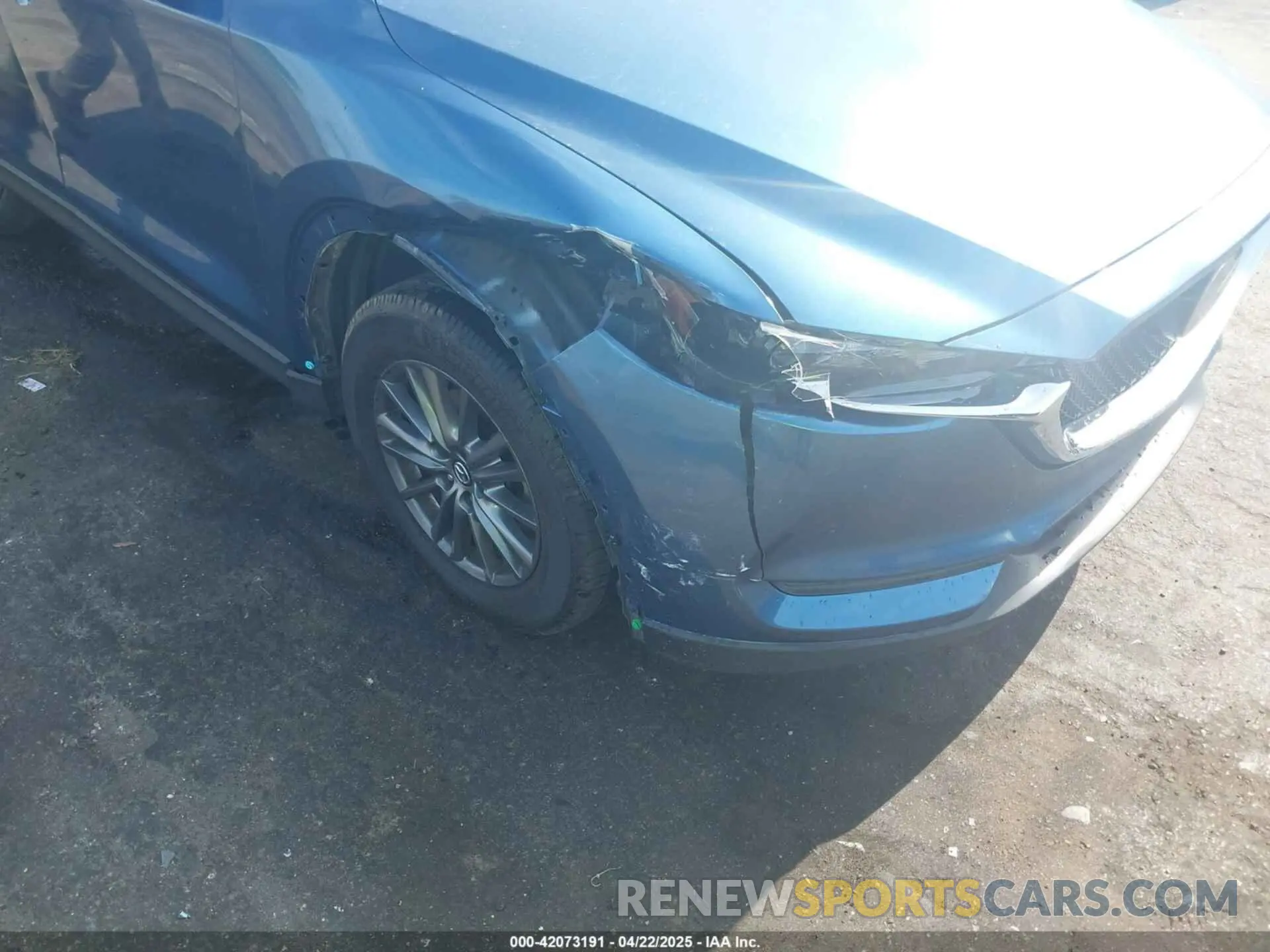 6 Photograph of a damaged car JM3KFACM5L1854290 MAZDA CX-5 2020