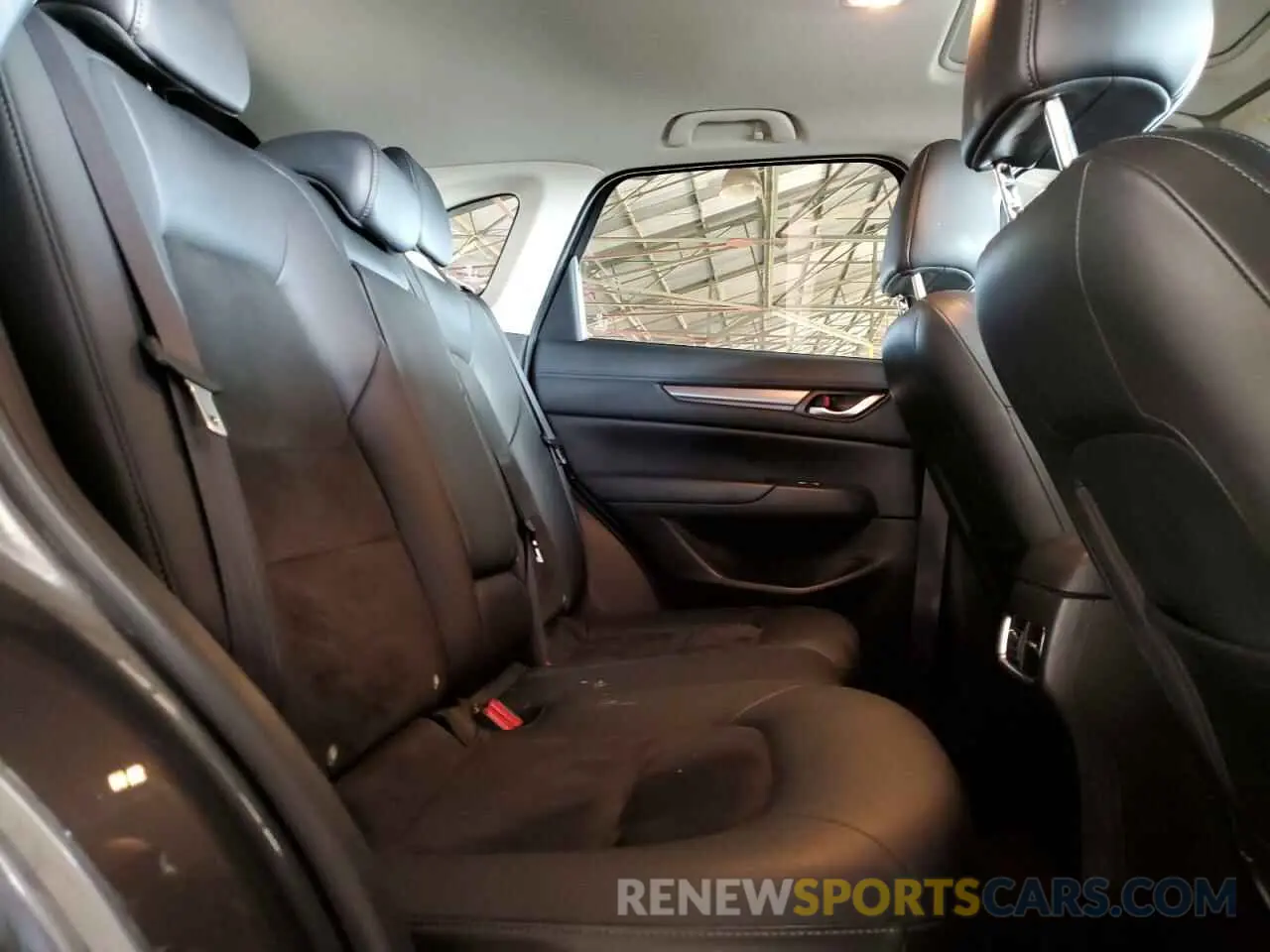 10 Photograph of a damaged car JM3KFACM6L0804410 MAZDA CX-5 2020