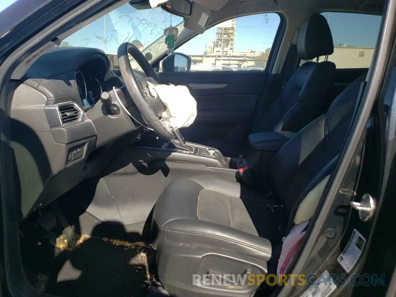7 Photograph of a damaged car JM3KFACM6L0829999 MAZDA CX-5 2020