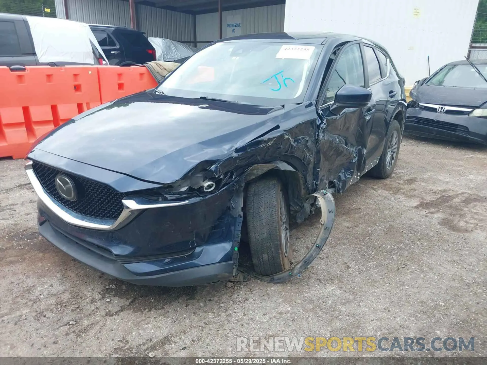 2 Photograph of a damaged car JM3KFACM6L1809262 MAZDA CX-5 2020