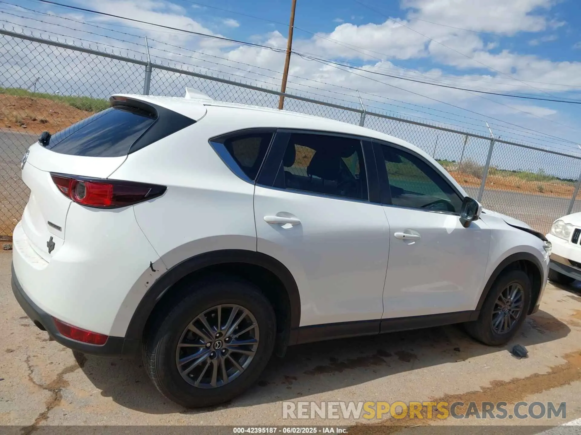 13 Photograph of a damaged car JM3KFACM7L0741303 MAZDA CX-5 2020