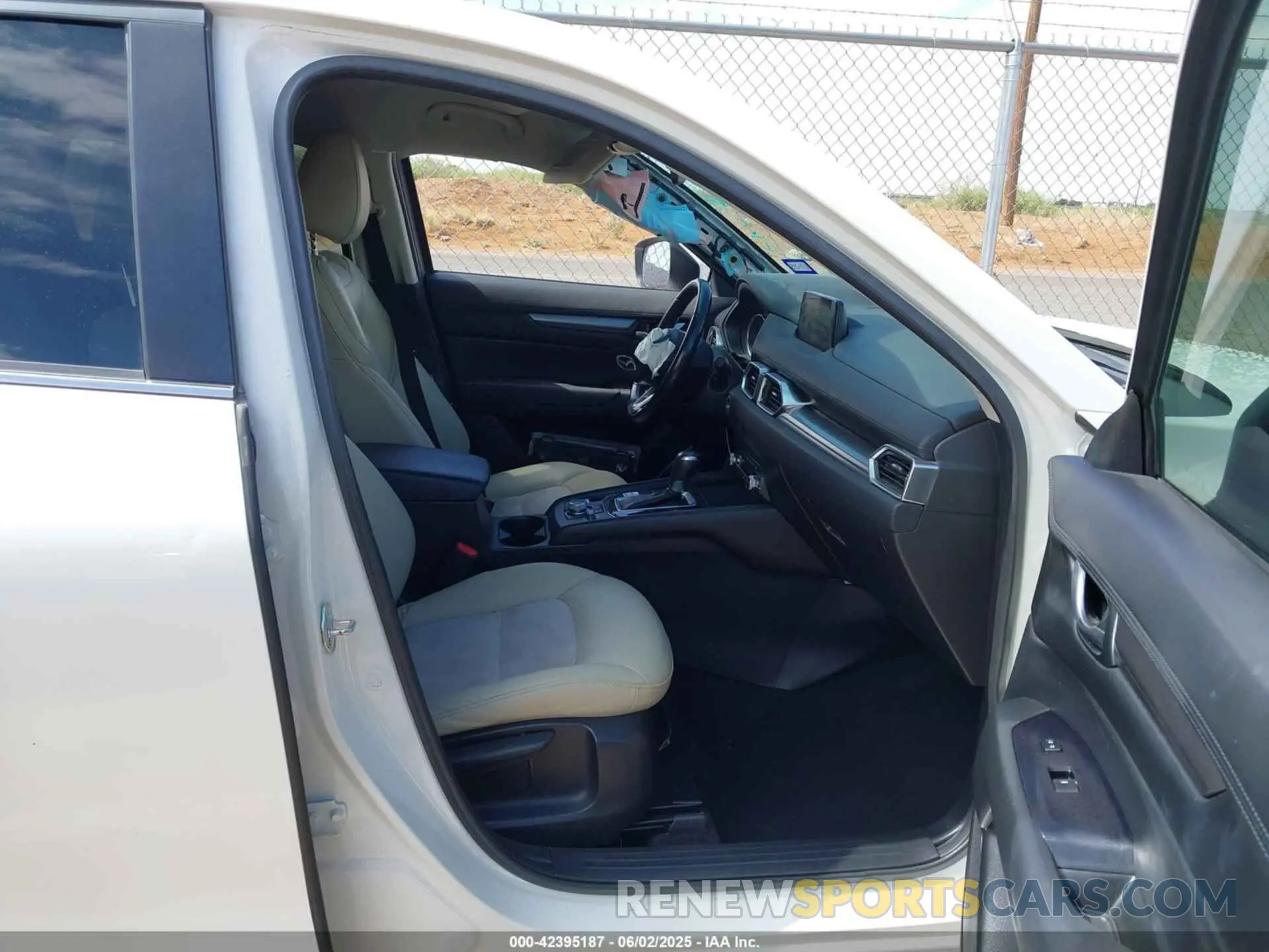 5 Photograph of a damaged car JM3KFACM7L0741303 MAZDA CX-5 2020