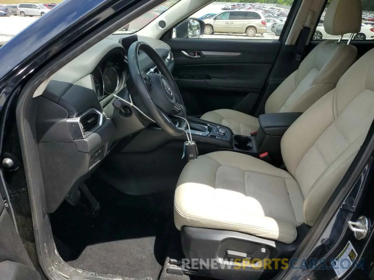 7 Photograph of a damaged car JM3KFACM7L1831643 MAZDA CX-5 2020