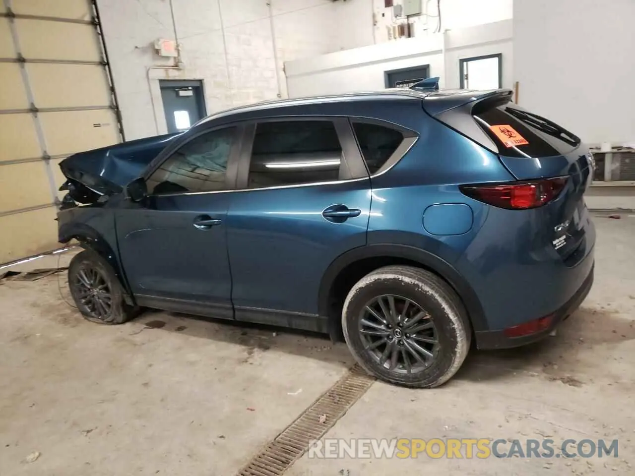 2 Photograph of a damaged car JM3KFACM8L0785522 MAZDA CX-5 2020