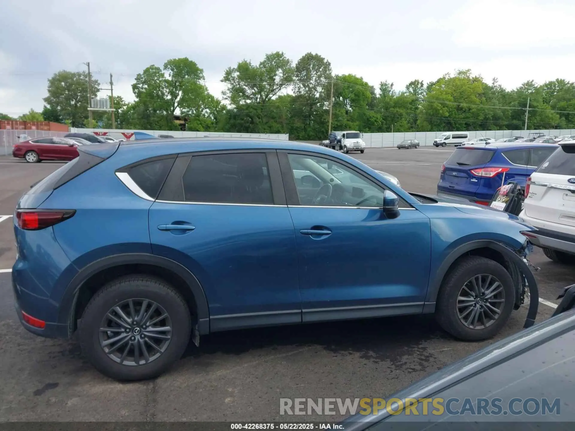14 Photograph of a damaged car JM3KFACM8L0793166 MAZDA CX-5 2020
