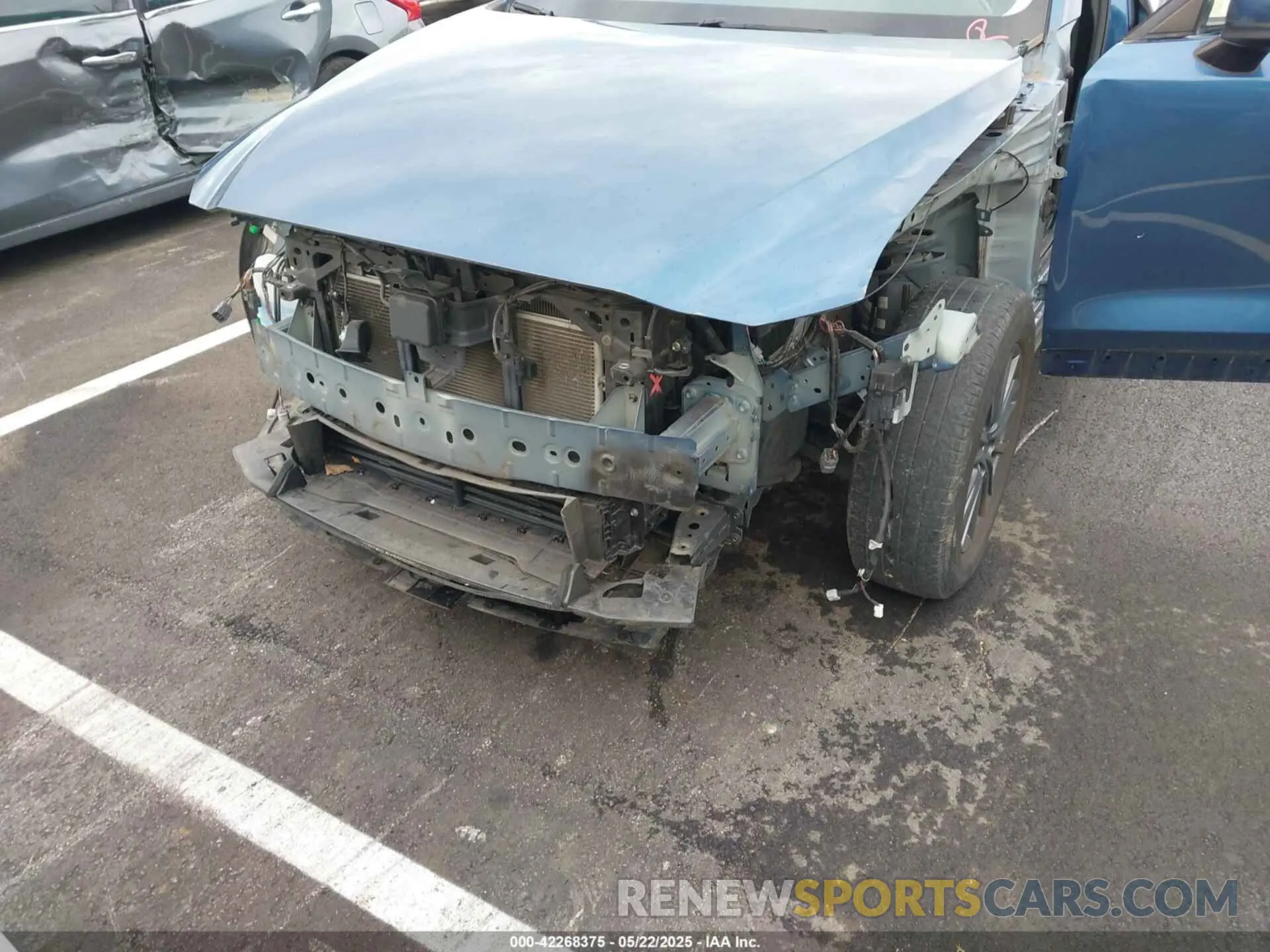 6 Photograph of a damaged car JM3KFACM8L0793166 MAZDA CX-5 2020