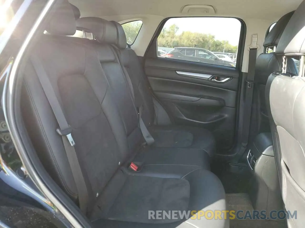 11 Photograph of a damaged car JM3KFACM9L0734627 MAZDA CX-5 2020