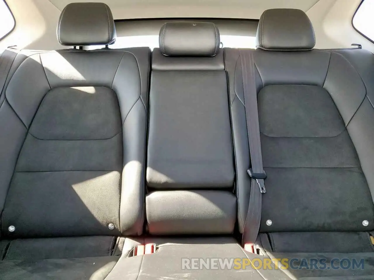 10 Photograph of a damaged car JM3KFACM9L0768583 MAZDA CX-5 2020