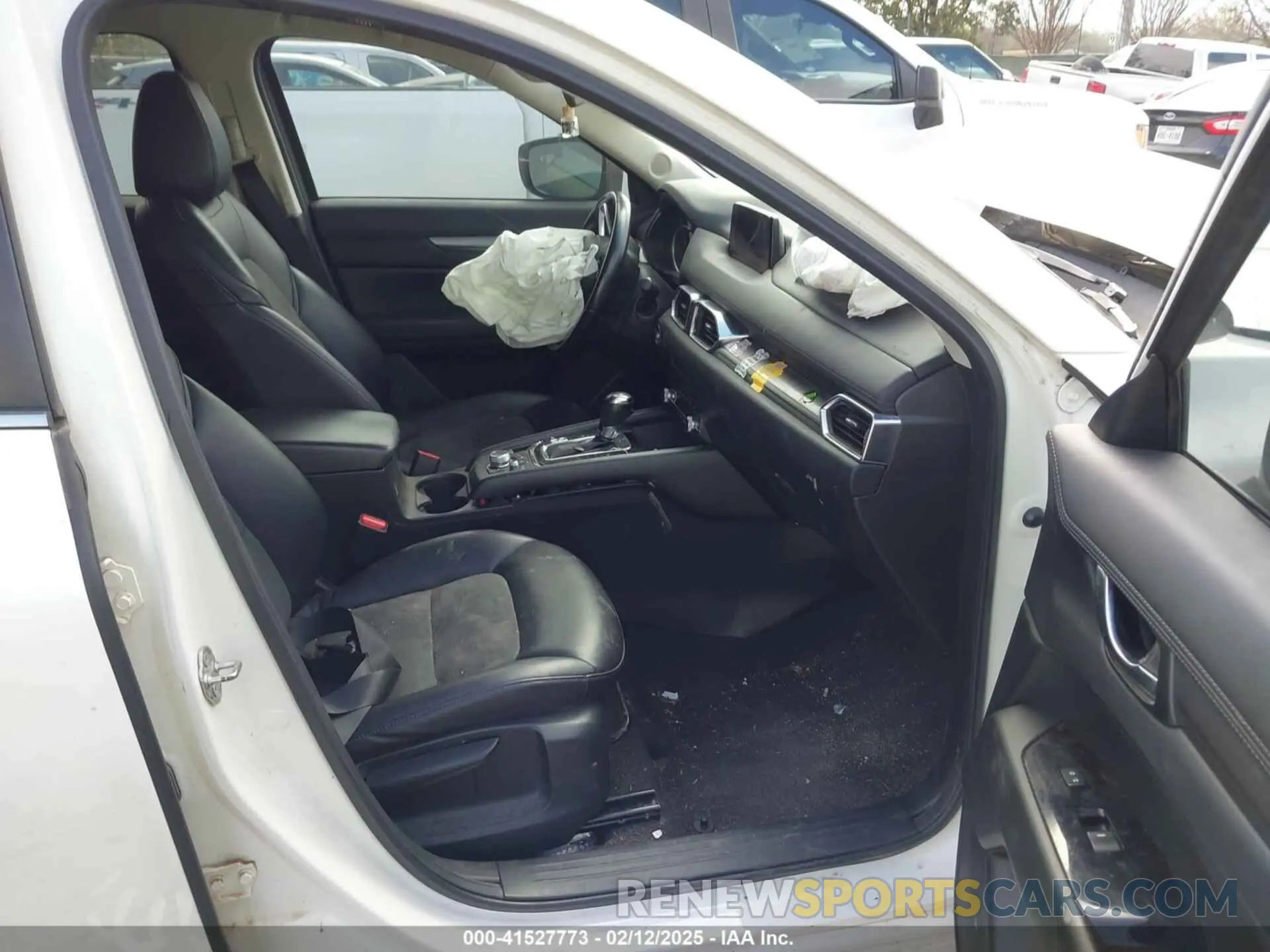 5 Photograph of a damaged car JM3KFACM9L0771919 MAZDA CX-5 2020