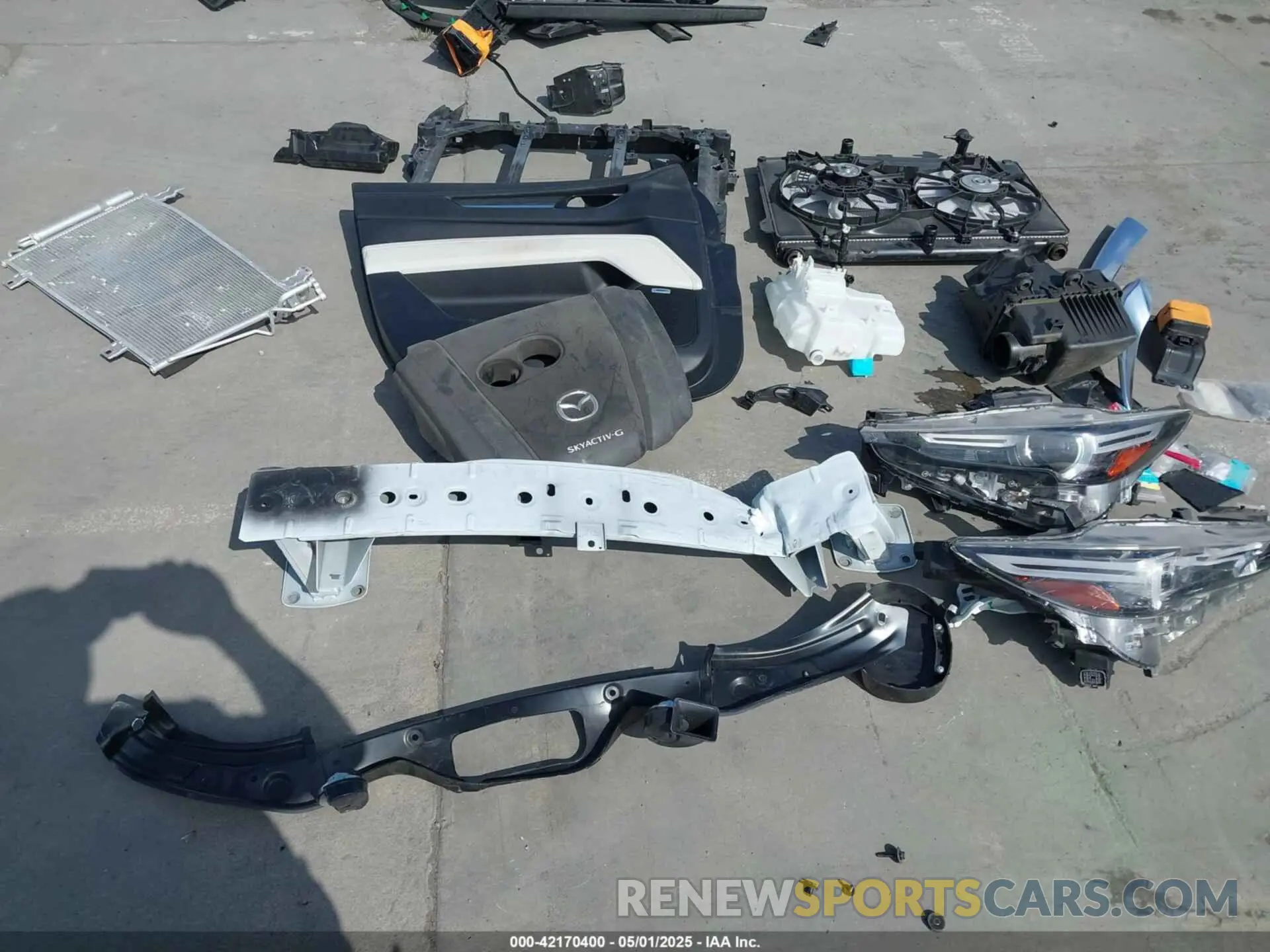 18 Photograph of a damaged car JM3KFADM0L0859059 MAZDA CX-5 2020