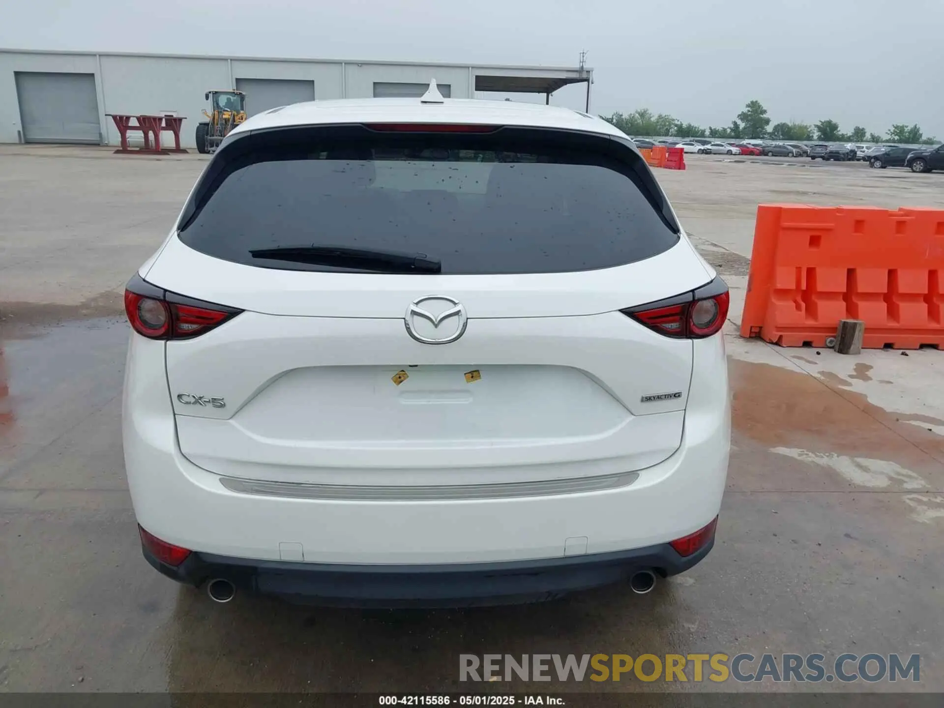 17 Photograph of a damaged car JM3KFADM0L1861730 MAZDA CX-5 2020