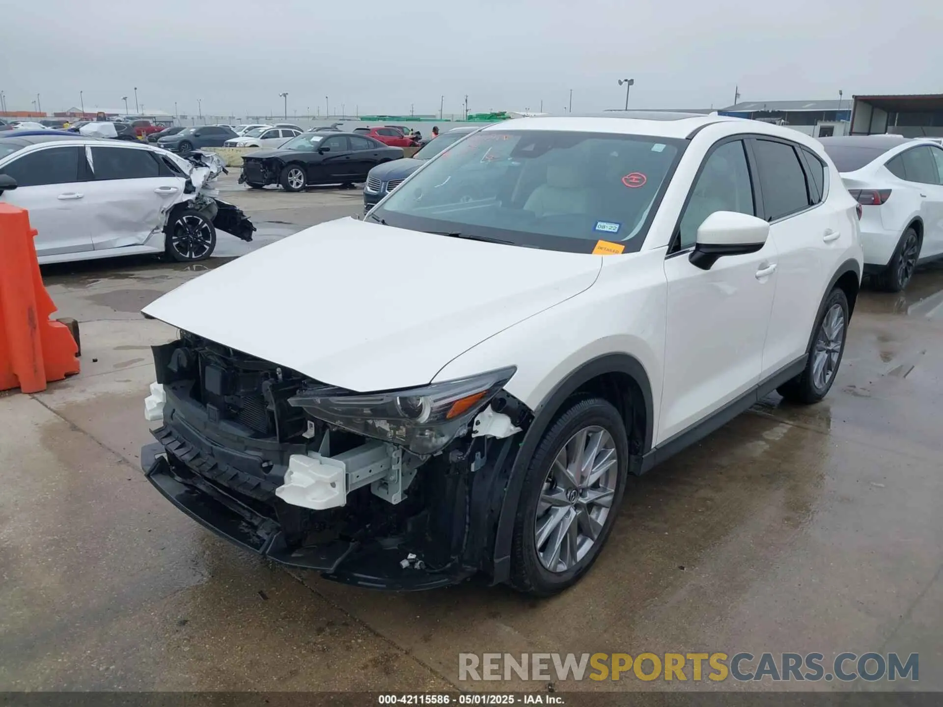 2 Photograph of a damaged car JM3KFADM0L1861730 MAZDA CX-5 2020
