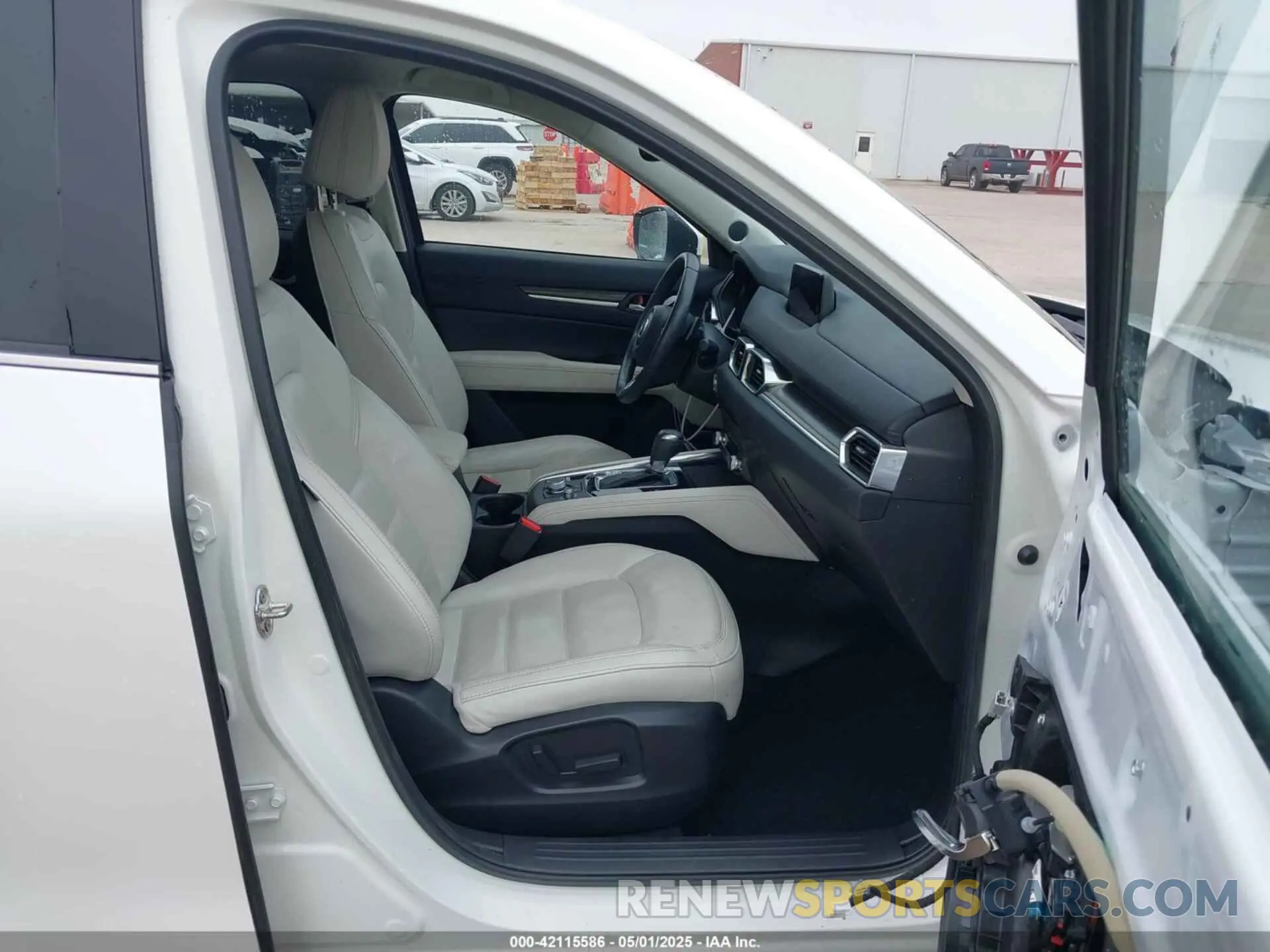 5 Photograph of a damaged car JM3KFADM0L1861730 MAZDA CX-5 2020