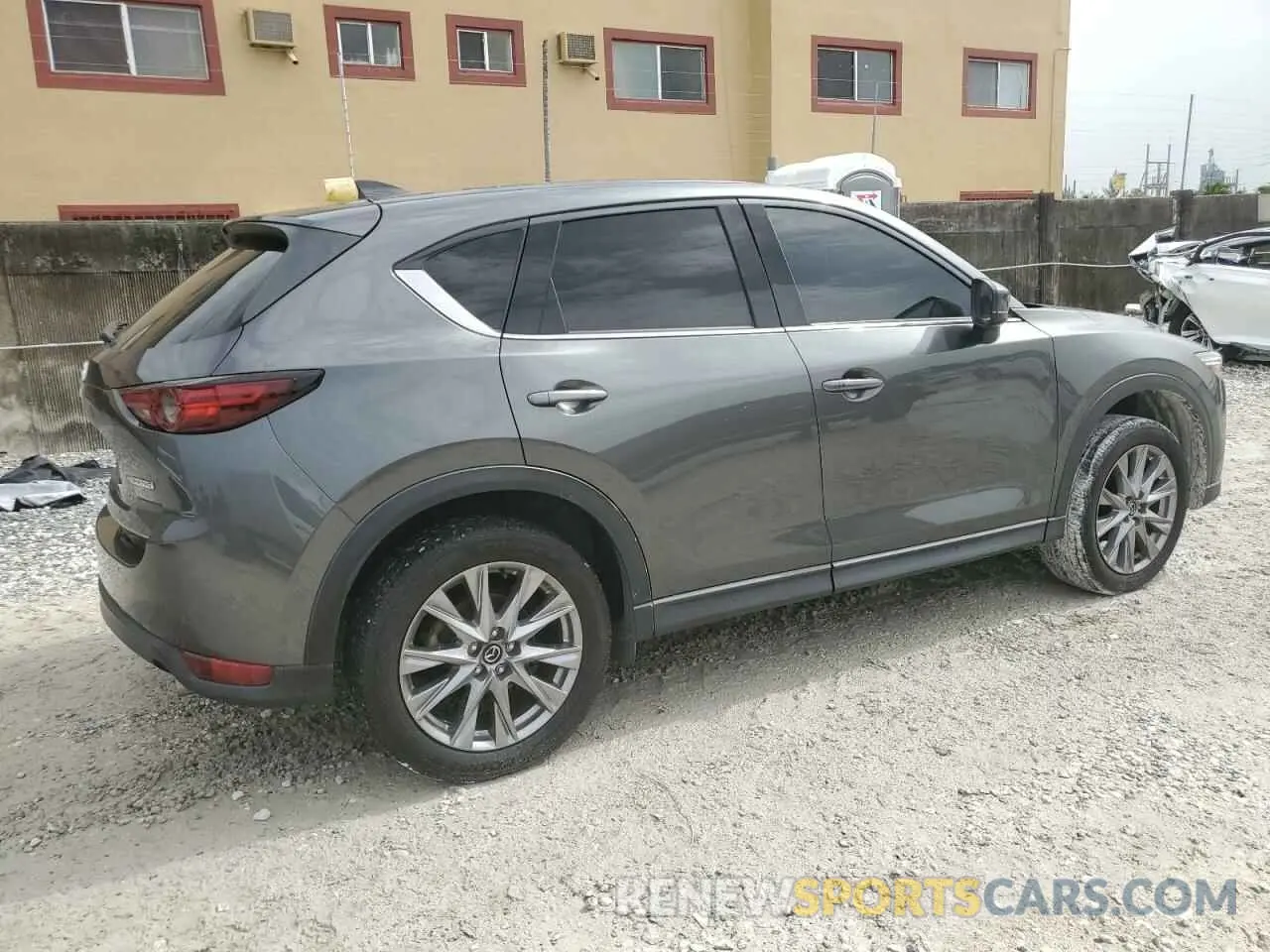 3 Photograph of a damaged car JM3KFADM1L0851388 MAZDA CX-5 2020