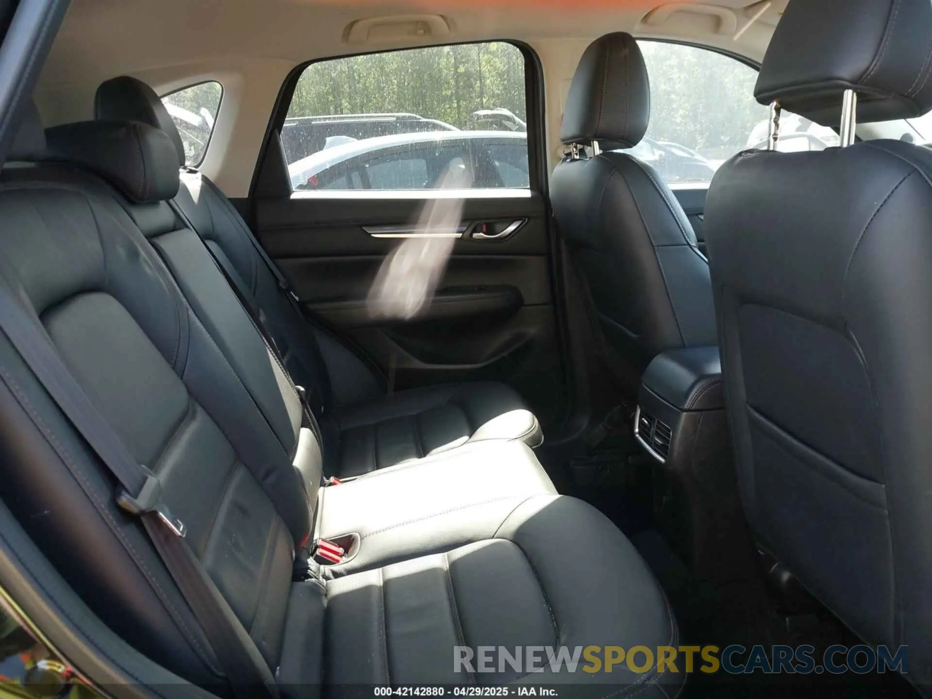 8 Photograph of a damaged car JM3KFADM2L0778189 MAZDA CX-5 2020