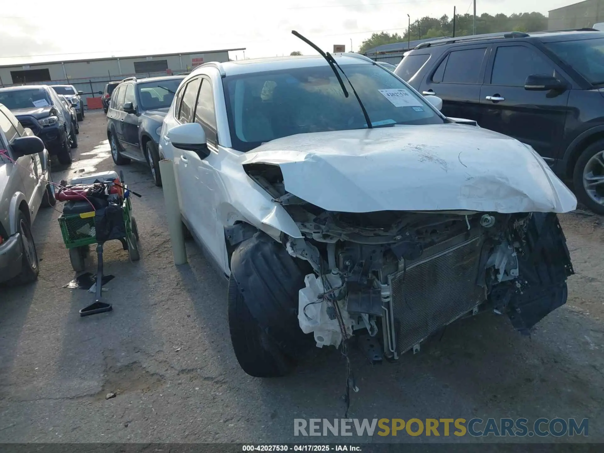 1 Photograph of a damaged car JM3KFADM4L0760695 MAZDA CX-5 2020