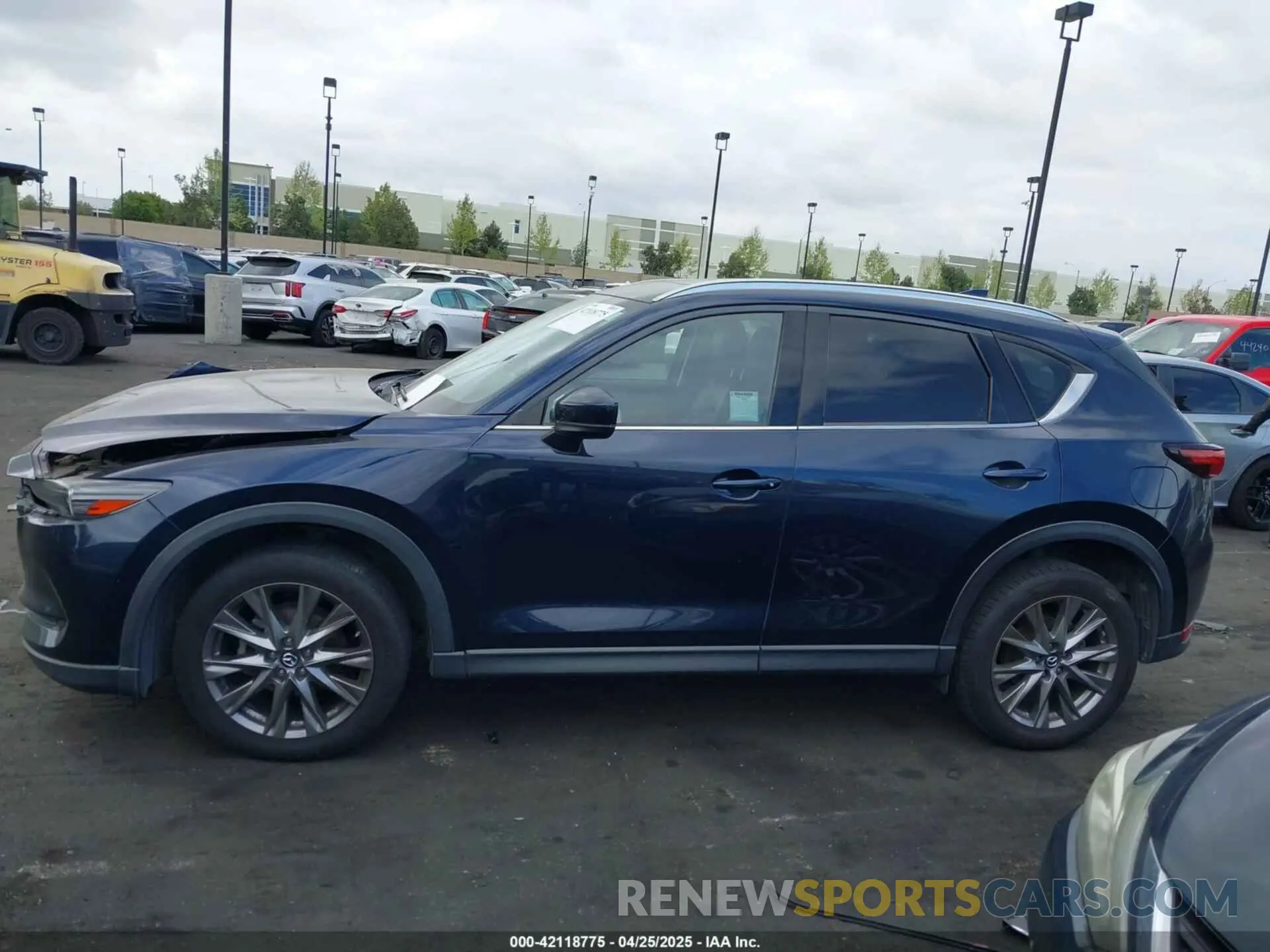 15 Photograph of a damaged car JM3KFADM4L1816161 MAZDA CX-5 2020