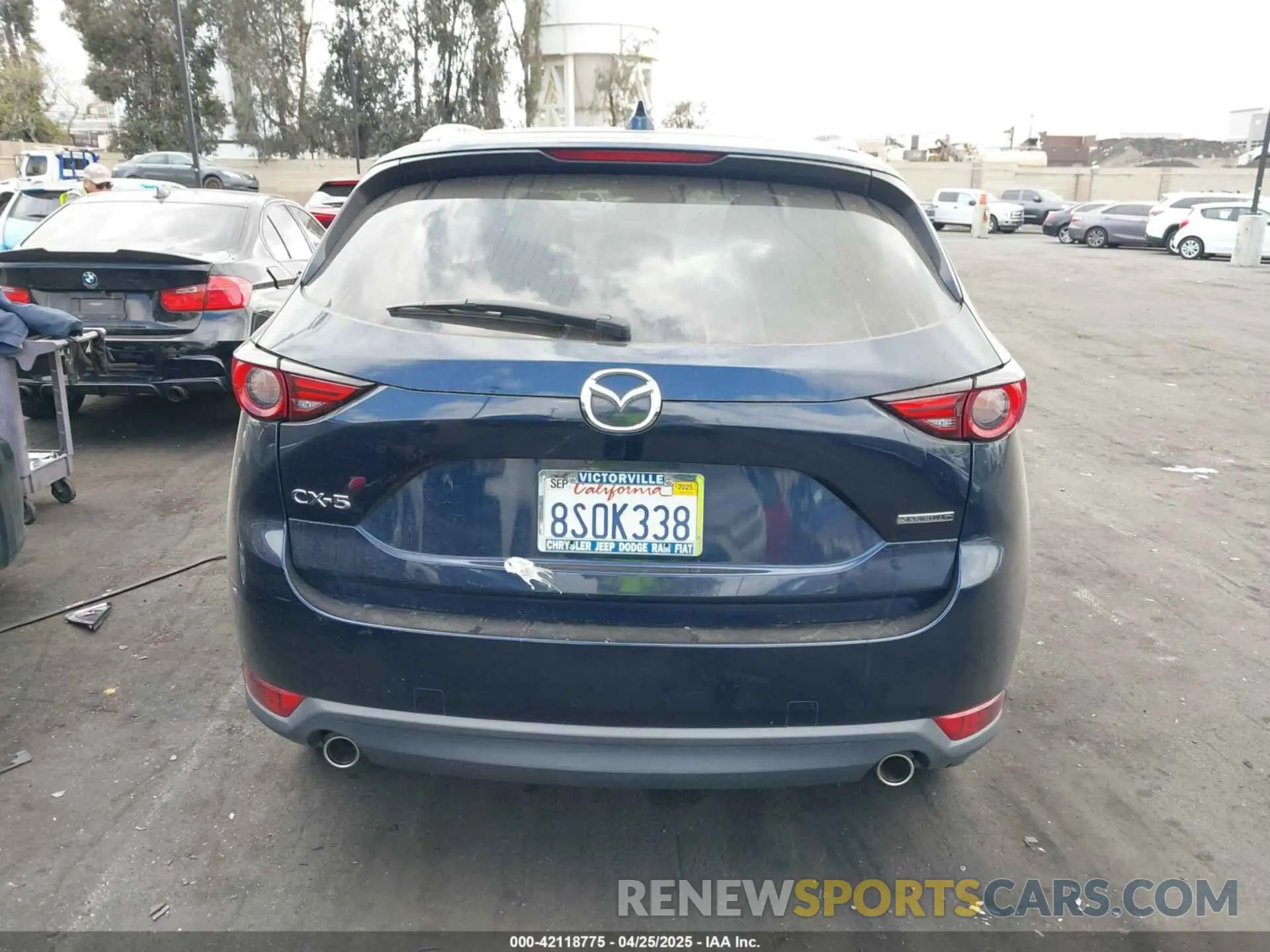 17 Photograph of a damaged car JM3KFADM4L1816161 MAZDA CX-5 2020