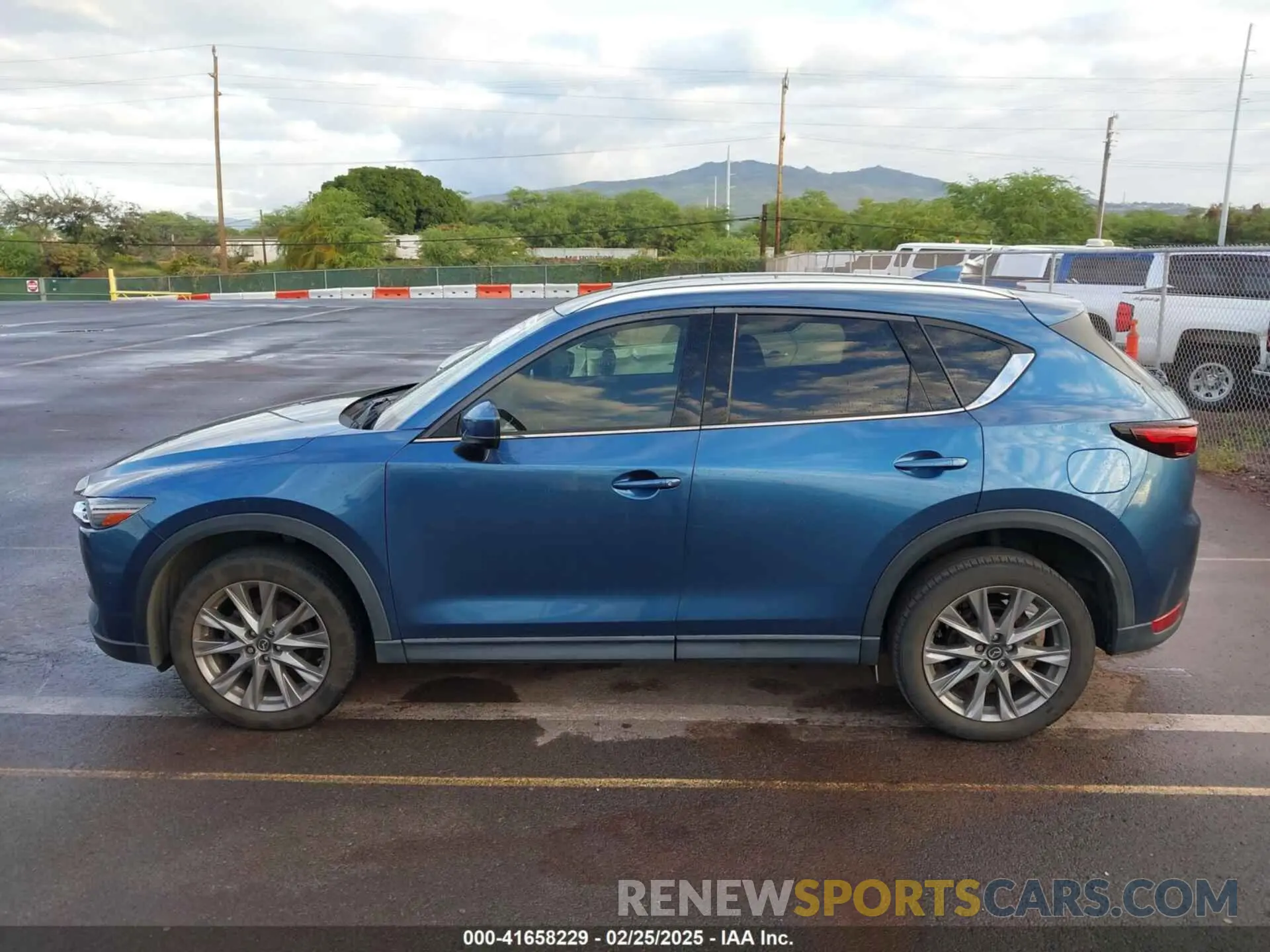 15 Photograph of a damaged car JM3KFADM4L1850357 MAZDA CX-5 2020
