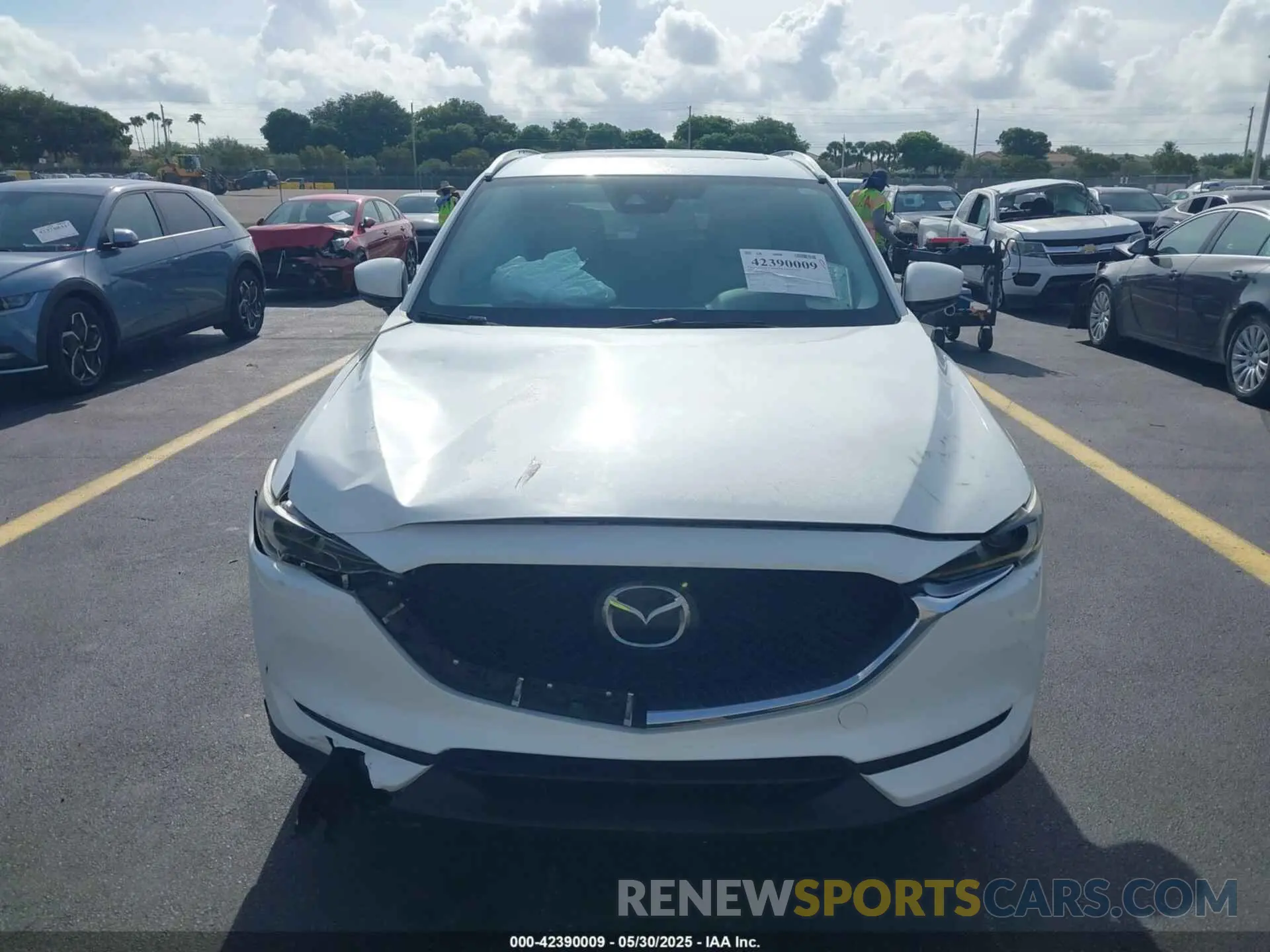 12 Photograph of a damaged car JM3KFADM7L0815043 MAZDA CX-5 2020