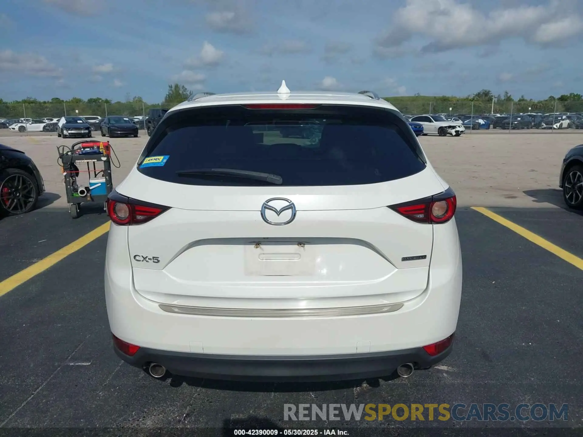 16 Photograph of a damaged car JM3KFADM7L0815043 MAZDA CX-5 2020