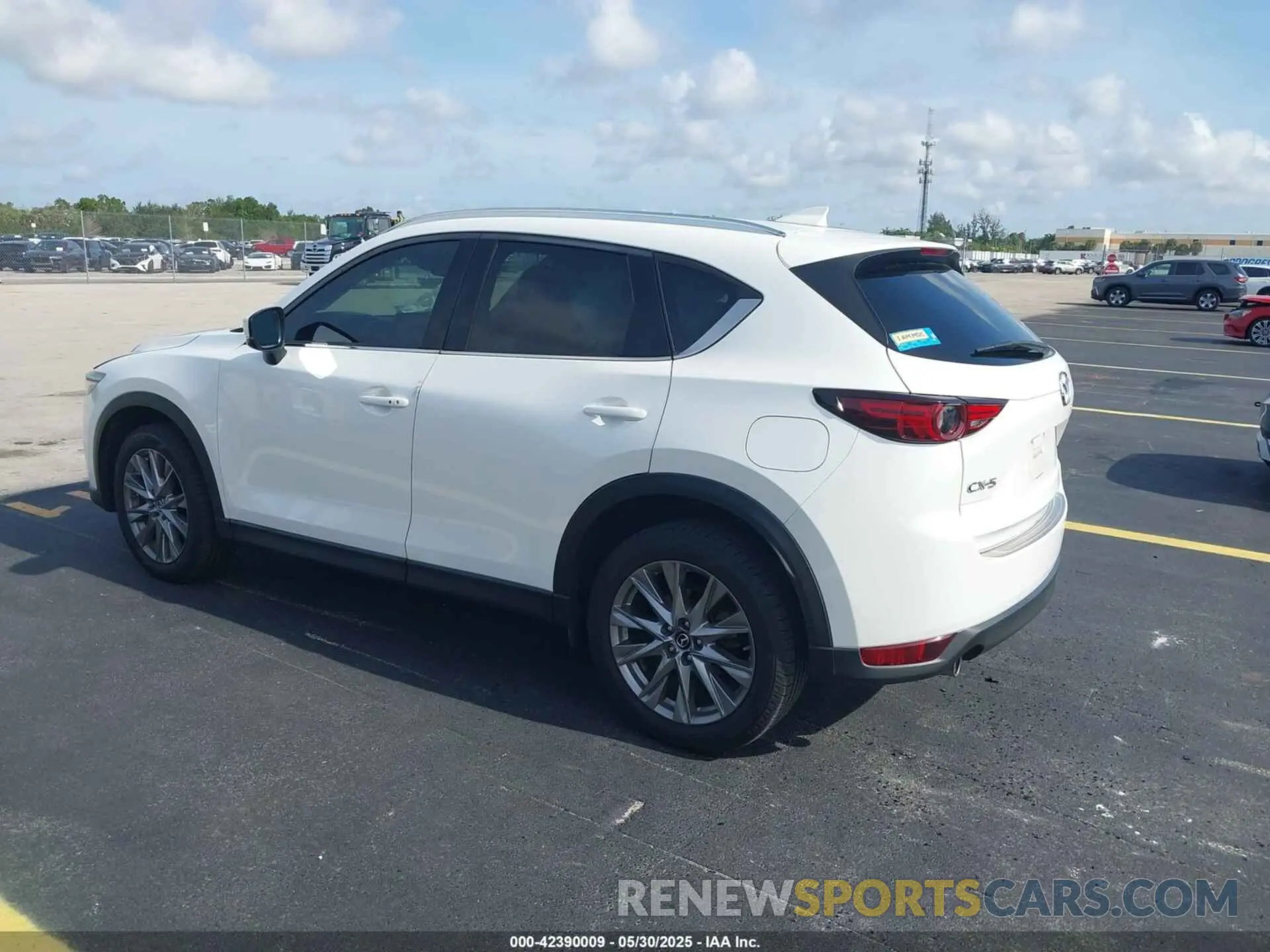 3 Photograph of a damaged car JM3KFADM7L0815043 MAZDA CX-5 2020