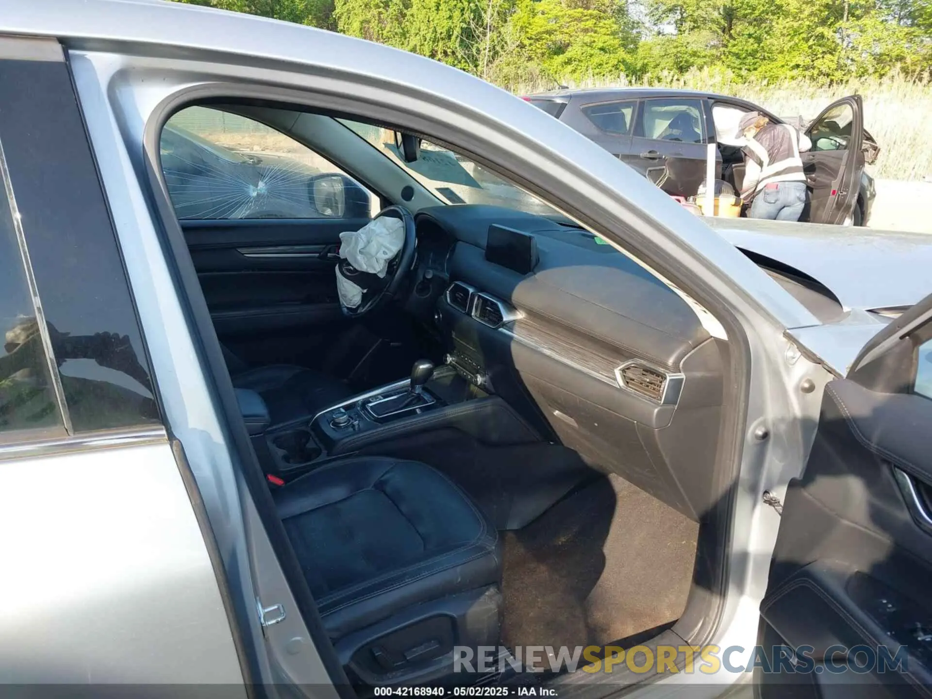 5 Photograph of a damaged car JM3KFADM9L0738837 MAZDA CX-5 2020