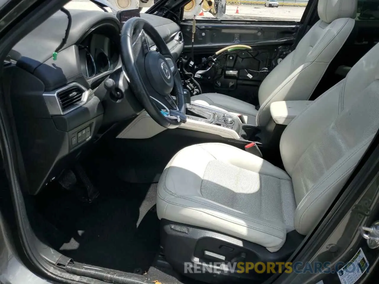 7 Photograph of a damaged car JM3KFADM9L0767772 MAZDA CX-5 2020